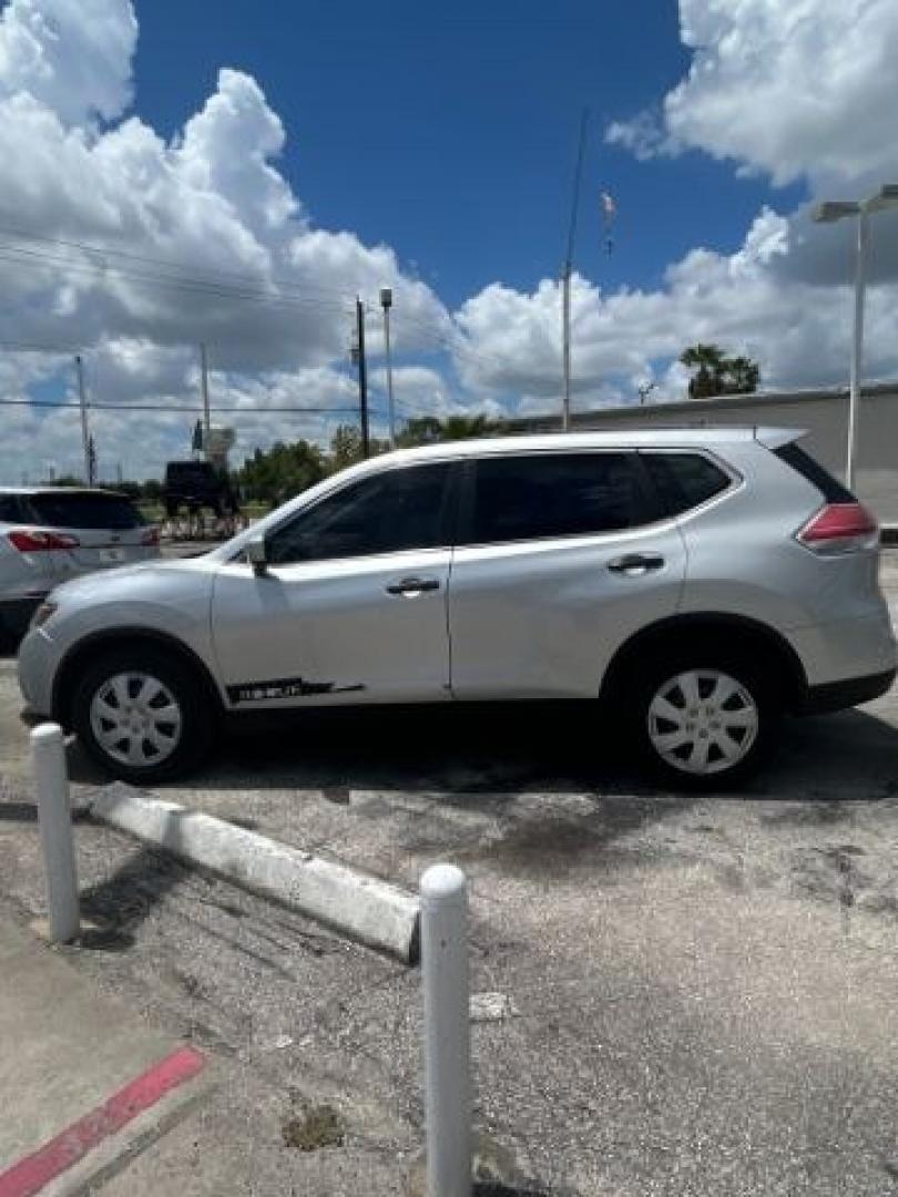 2016 Brilliant Silver /Charcoal, cloth Nissan Rogue S 2WD (5N1AT2MT6GC) with an 2.5L L4 DOHC 16V engine, Continuously Variabl transmission, located at 4545 Spencer Hwy., Pasadena, 77504, (832) 266-1645, 29.666037, -95.173775- Photo#1