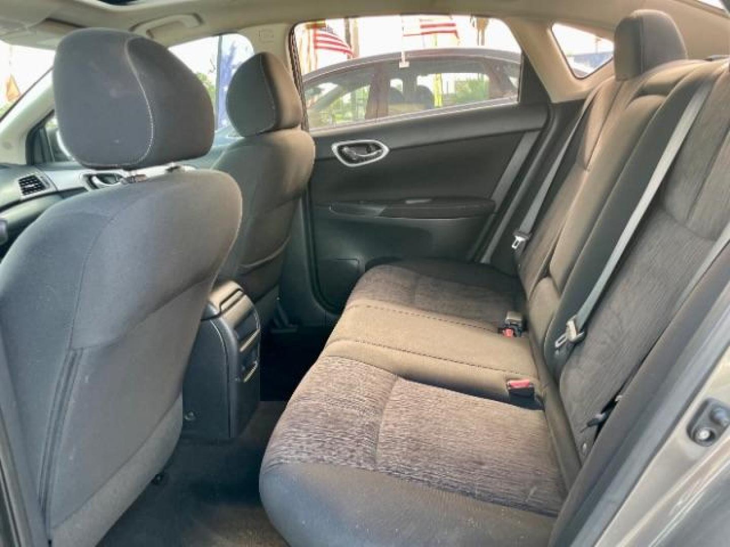2015 Gun Metallic /Charcoal, premium cl Nissan Sentra SV (3N1AB7APXFY) with an 1.8L L4 SFI DOHC 16 engine, Continuously Variabl transmission, located at 4545 Spencer Hwy., Pasadena, 77504, (832) 266-1645, 29.666037, -95.173775 - Photo#7