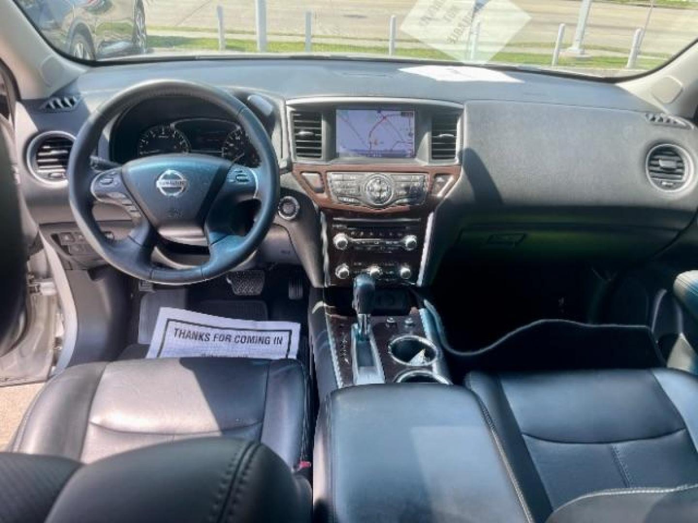 2015 Brilliant Silver Met Nissan Pathfinder SPORT UTILITY 4-DR (5N1AR2MN1FC) with an 3.5L V6 DOHC 24V engine, Continuously Variabl transmission, located at 4545 Spencer Hwy., Pasadena, 77504, (832) 266-1645, 29.666037, -95.173775 - Photo#8