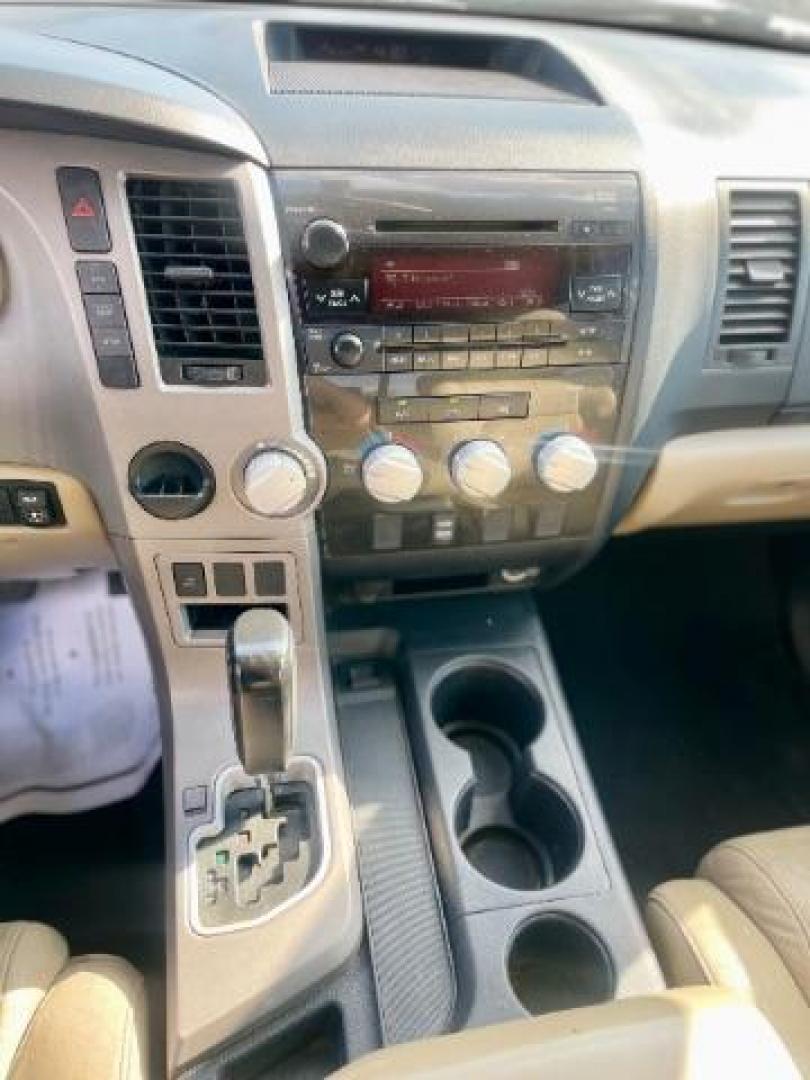 2013 Super White /Sand Beige Cloth Int Toyota Tundra Tundra-Grade 5.7L Do (5TFRY5F14DX) with an 5.7L V8 DOHC 32V engine, 6-Speed Automatic Ov transmission, located at 4545 Spencer Hwy., Pasadena, 77504, (832) 266-1645, 29.666037, -95.173775 - Photo#8