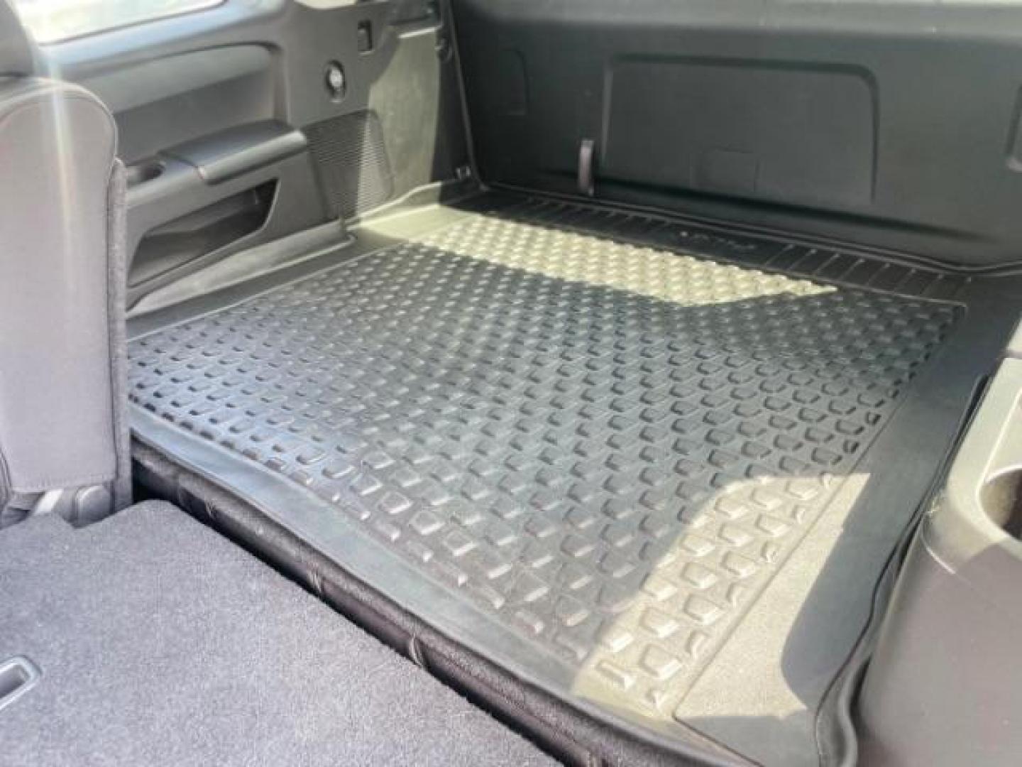2009 Sterling Gray Metallic Honda Pilot LX 2WD (5FNYF38249B) with an 3.5L V6 SOHC 24V engine, 5-Speed Automatic transmission, located at 4545 Spencer Hwy., Pasadena, 77504, (832) 266-1645, 29.666037, -95.173775 - Photo#8