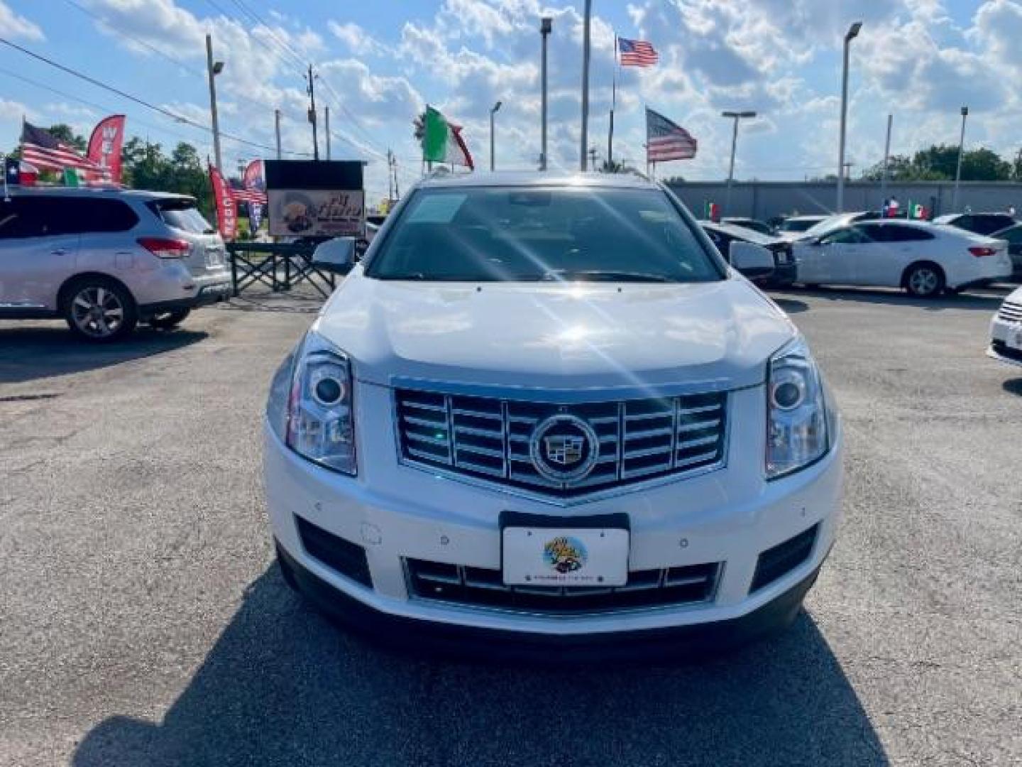 2015 Platinum Ice Tricoat /Ebony/Ebony Accents Cadillac SRX Luxury Collection FWD (3GYFNBE32FS) with an 3.6L V6 DOHC 24V FFV engine, 6-Speed Automatic transmission, located at 4545 Spencer Hwy., Pasadena, 77504, (832) 266-1645, 29.666037, -95.173775 - Photo#1