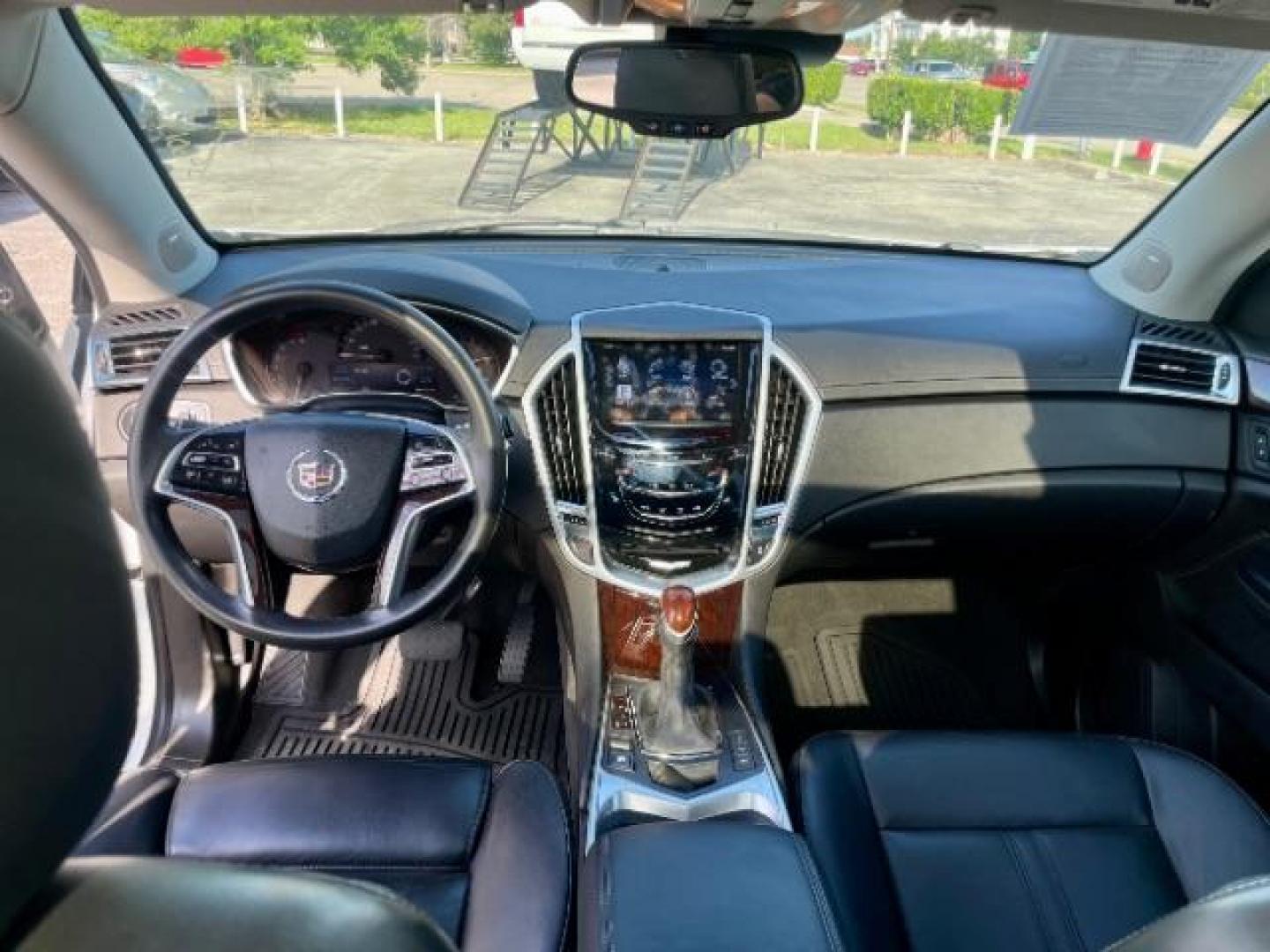 2015 Platinum Ice Tricoat /Ebony/Ebony Accents Cadillac SRX Luxury Collection FWD (3GYFNBE32FS) with an 3.6L V6 DOHC 24V FFV engine, 6-Speed Automatic transmission, located at 4545 Spencer Hwy., Pasadena, 77504, (832) 266-1645, 29.666037, -95.173775 - Photo#5