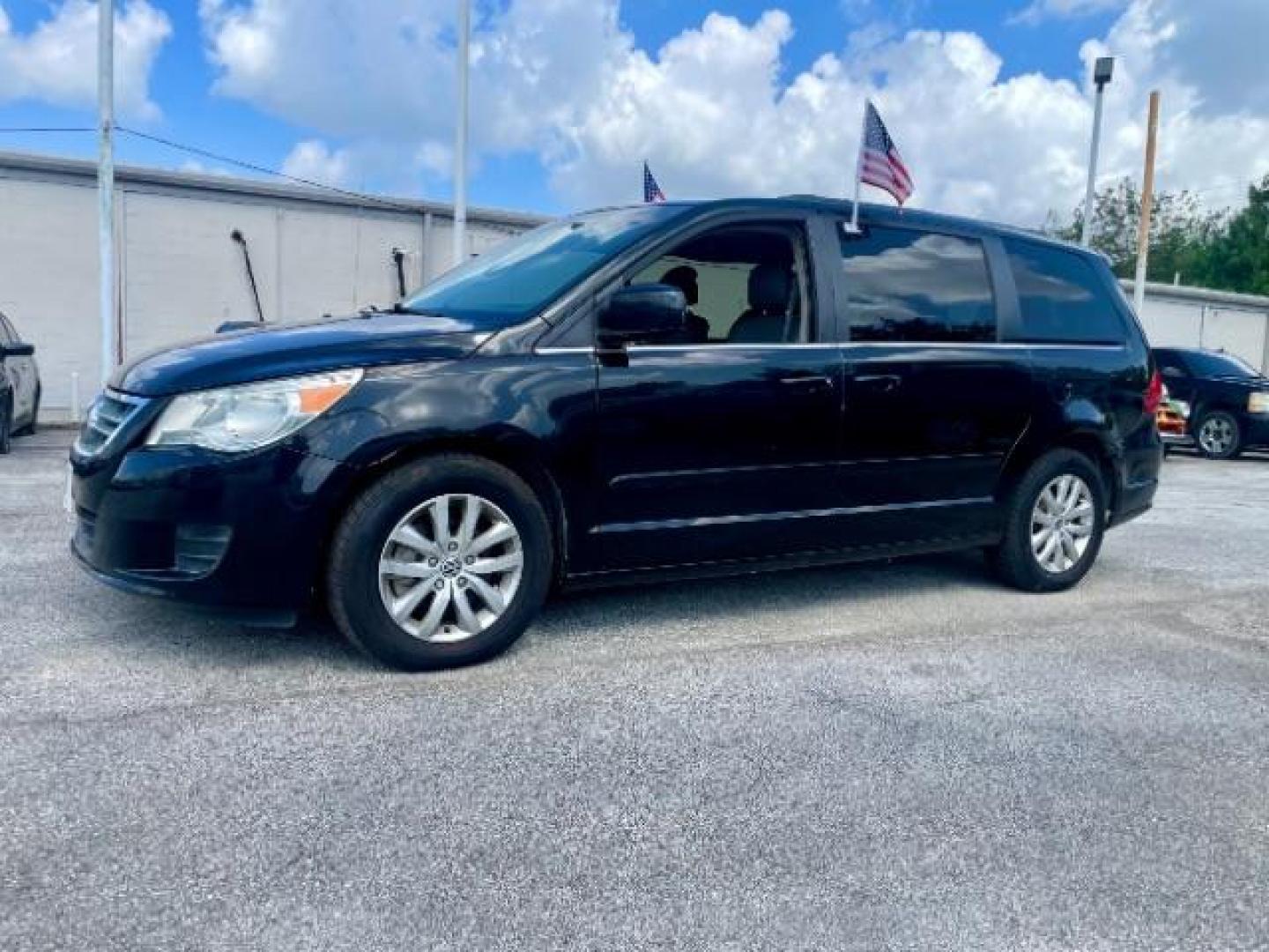 2012 Nocturne Black Metal Volkswagen Routan SE (2C4RVABG0CR) with an 3.6L V6 DOHC 24V engine, 6-Speed Automatic transmission, located at 4545 Spencer Hwy., Pasadena, 77504, (832) 266-1645, 29.666037, -95.173775 - Photo#0
