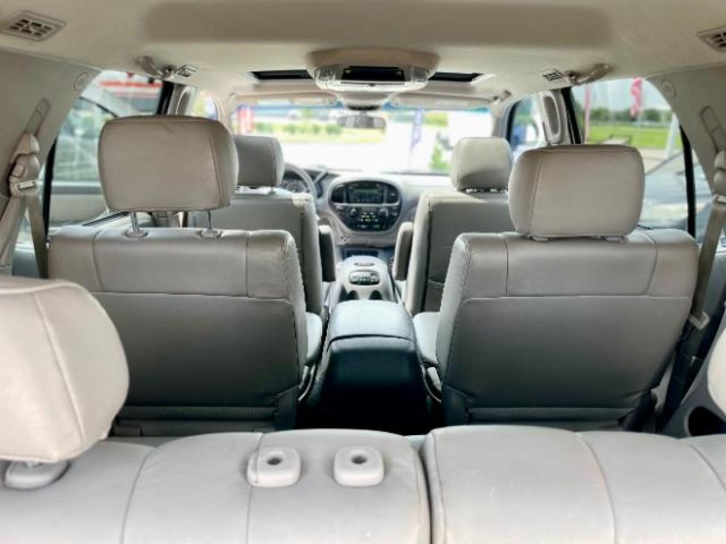 2007 Natural White /Light Charcoal Leather Interior Toyota Sequoia SR5 2WD (5TDZT34A57S) with an 4.7L V8 DOHC 32V engine, 5-Speed Automatic transmission, located at 4545 Spencer Hwy., Pasadena, 77504, (832) 266-1645, 29.666037, -95.173775 - Photo#15