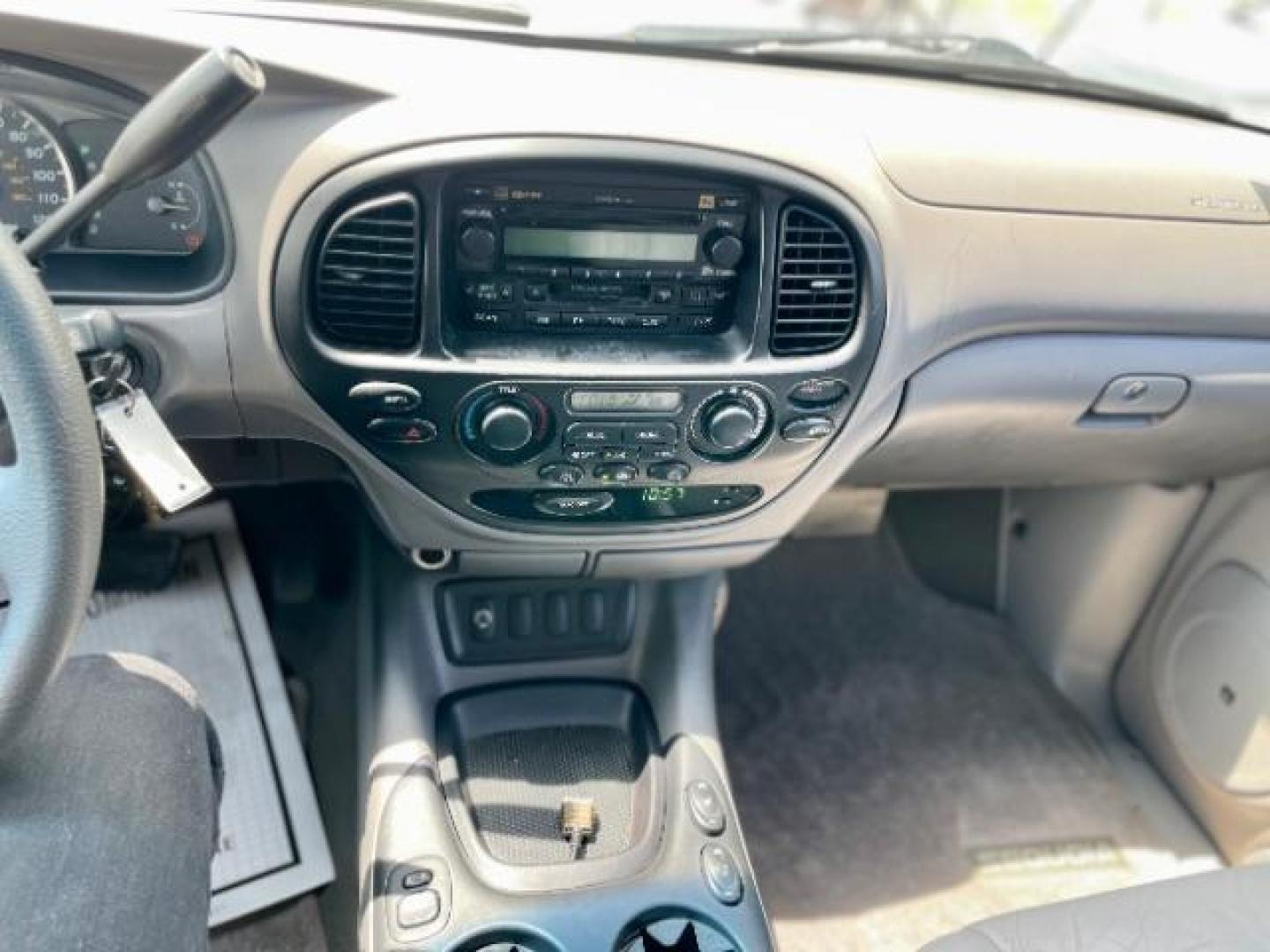 2007 Natural White /Light Charcoal Leather Interior Toyota Sequoia SR5 2WD (5TDZT34A57S) with an 4.7L V8 DOHC 32V engine, 5-Speed Automatic transmission, located at 4545 Spencer Hwy., Pasadena, 77504, (832) 266-1645, 29.666037, -95.173775 - Photo#6