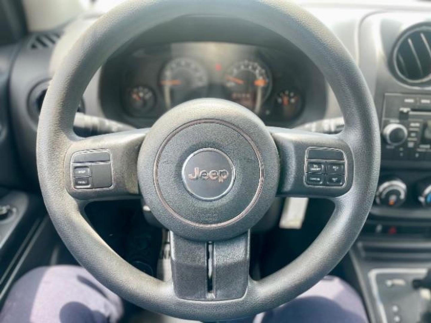 2016 Silver /Black Jeep Compass Sport FWD (1C4NJCBAXGD) with an 2.0L L4 DOHC 16V engine, located at 4545 Spencer Hwy., Pasadena, 77504, (832) 266-1645, 29.666037, -95.173775 - Photo#5