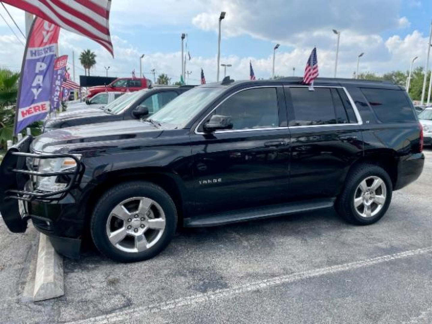 2017 Black Chevrolet Tahoe LT 2WD (1GNSCBKC2HR) with an 5.3L V8 OHV 16V engine, 6-Speed Automatic transmission, located at 4545 Spencer Hwy., Pasadena, 77504, (832) 266-1645, 29.666037, -95.173775 - Photo#4