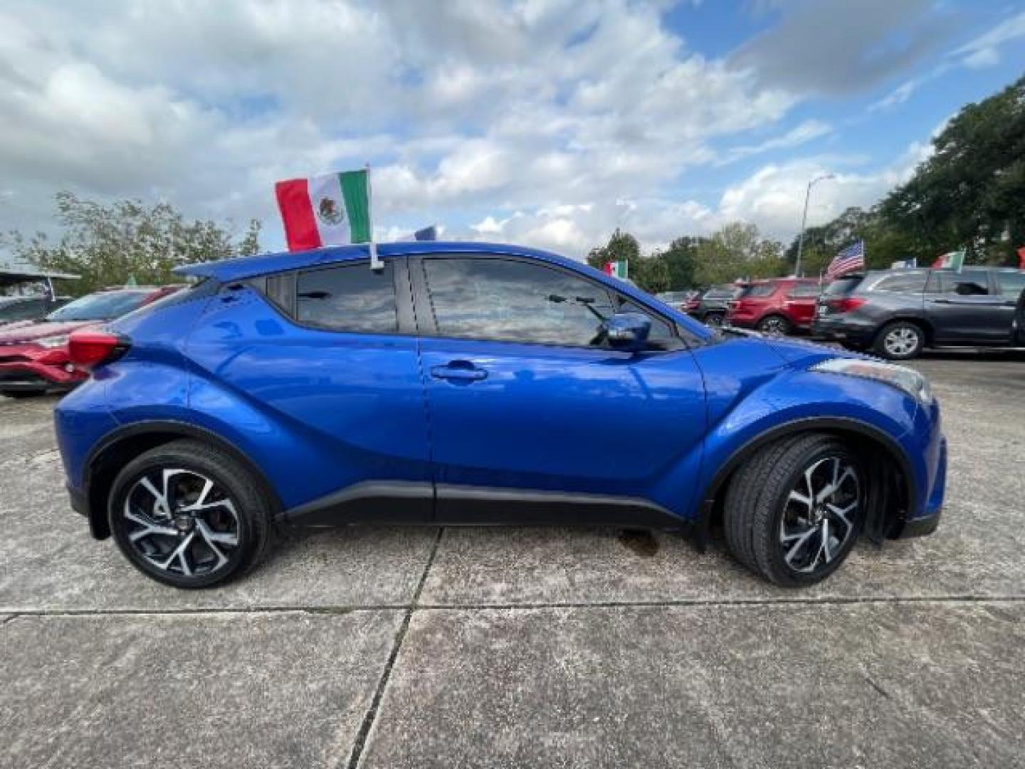 2018 BLUE Toyota C-HR XLE (NMTKHMBX5JR) with an 2.0L L4 DOHC 16V engine, Continuously Variable Transmission transmission, located at 7935 Gulf Freeway, Houston, 77017, (832) 266-1645, 29.684393, -95.275665 - Photo#6