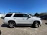 2018 Summit White Chevrolet Tahoe LT 2WD (1GNSCBKC8JR) with an 5.3L V8 OHV 16V engine, 6-Speed Automatic transmission, located at 7935 Gulf Freeway, Houston, 77017, (832) 266-1645, 29.684393, -95.275665 - Photo#7
