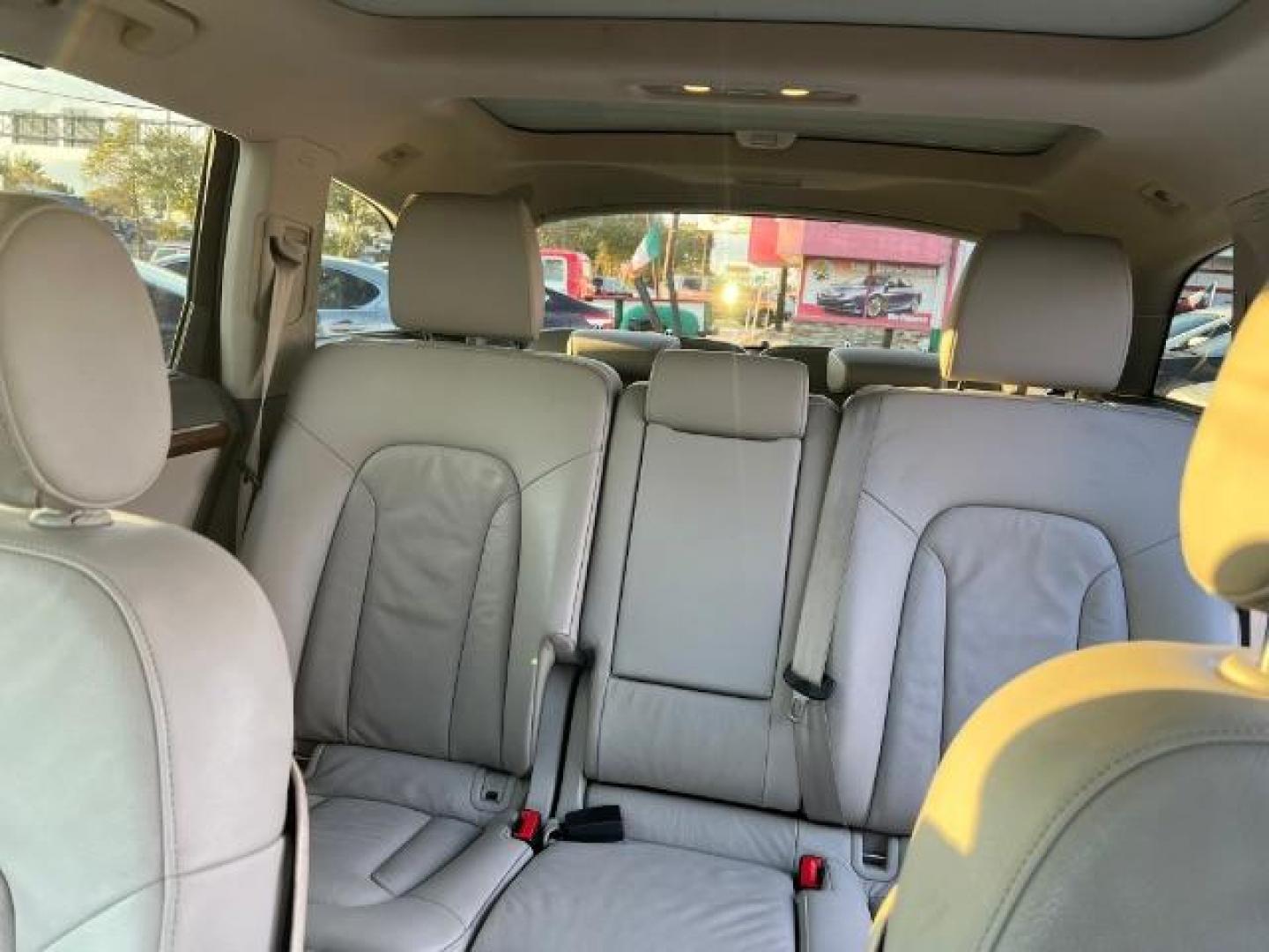 2015 Lava Gray Pearl Effect /Black, leather Audi Q7 3.0T Premium Plus quattro (WA1LGAFEXFD) with an 3.0L V6 DOHC 24V TURBO engine, 8-Speed Automatic transmission, located at 7935 Gulf Freeway, Houston, 77017, (832) 266-1645, 29.684393, -95.275665 - Photo#9