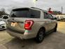2018 White Gold Metallic Ford Expedition XLT 2WD (1FMJU1HT1JE) with an 3.5L V6 DOHC 24V FFV engine, 6-Speed Automatic transmission, located at 7935 Gulf Freeway, Houston, 77017, (832) 266-1645, 29.684393, -95.275665 - Photo#6