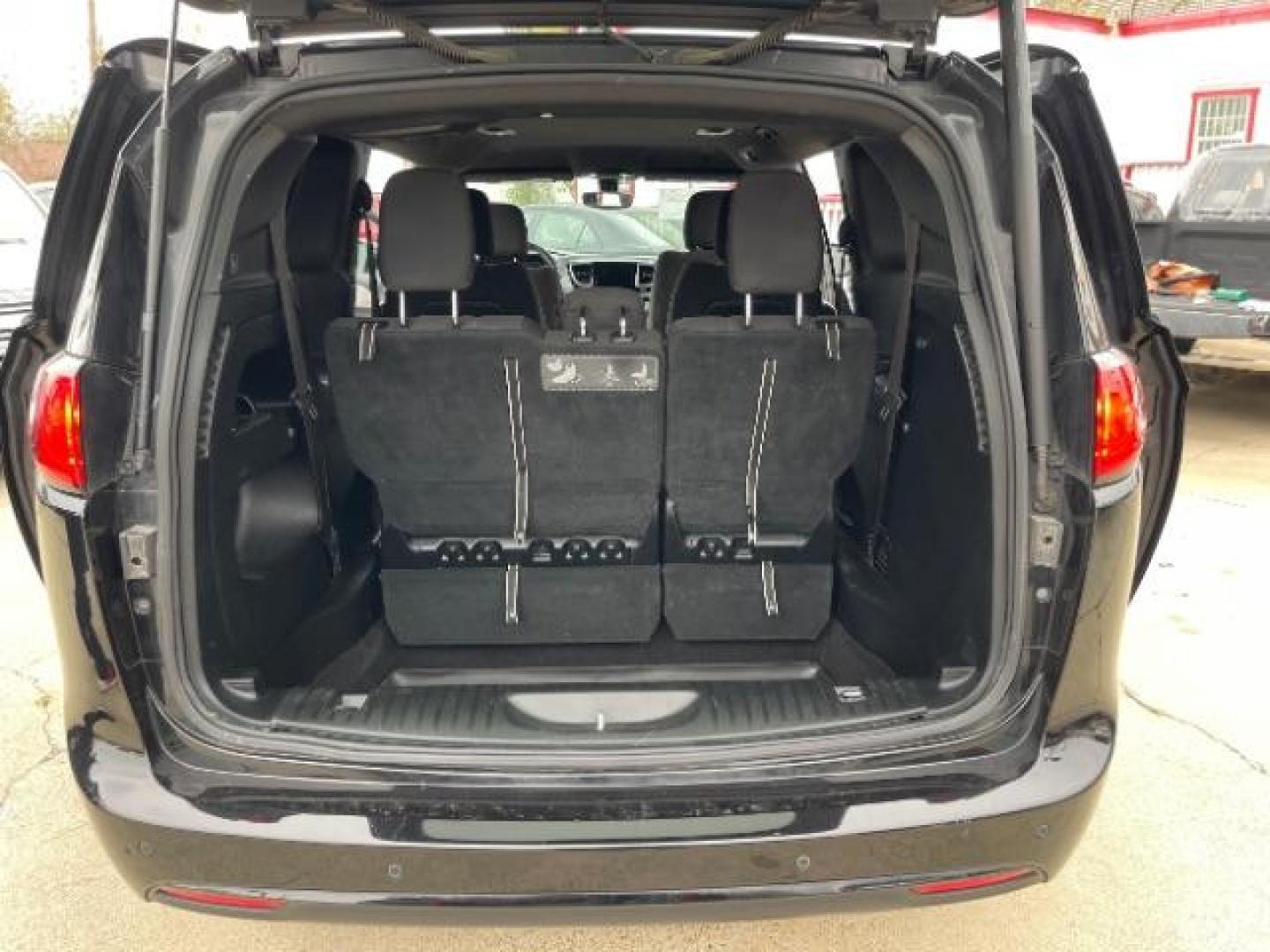 2018 Billet Silver Metallic Clear Coat Chrysler Pacifica Touring Plus (2C4RC1FG7JR) with an 3.6L V6 DOHC 24V engine, 9-Speed Automatic transmission, located at 7935 Gulf Freeway, Houston, 77017, (832) 266-1645, 29.684393, -95.275665 - Photo#14