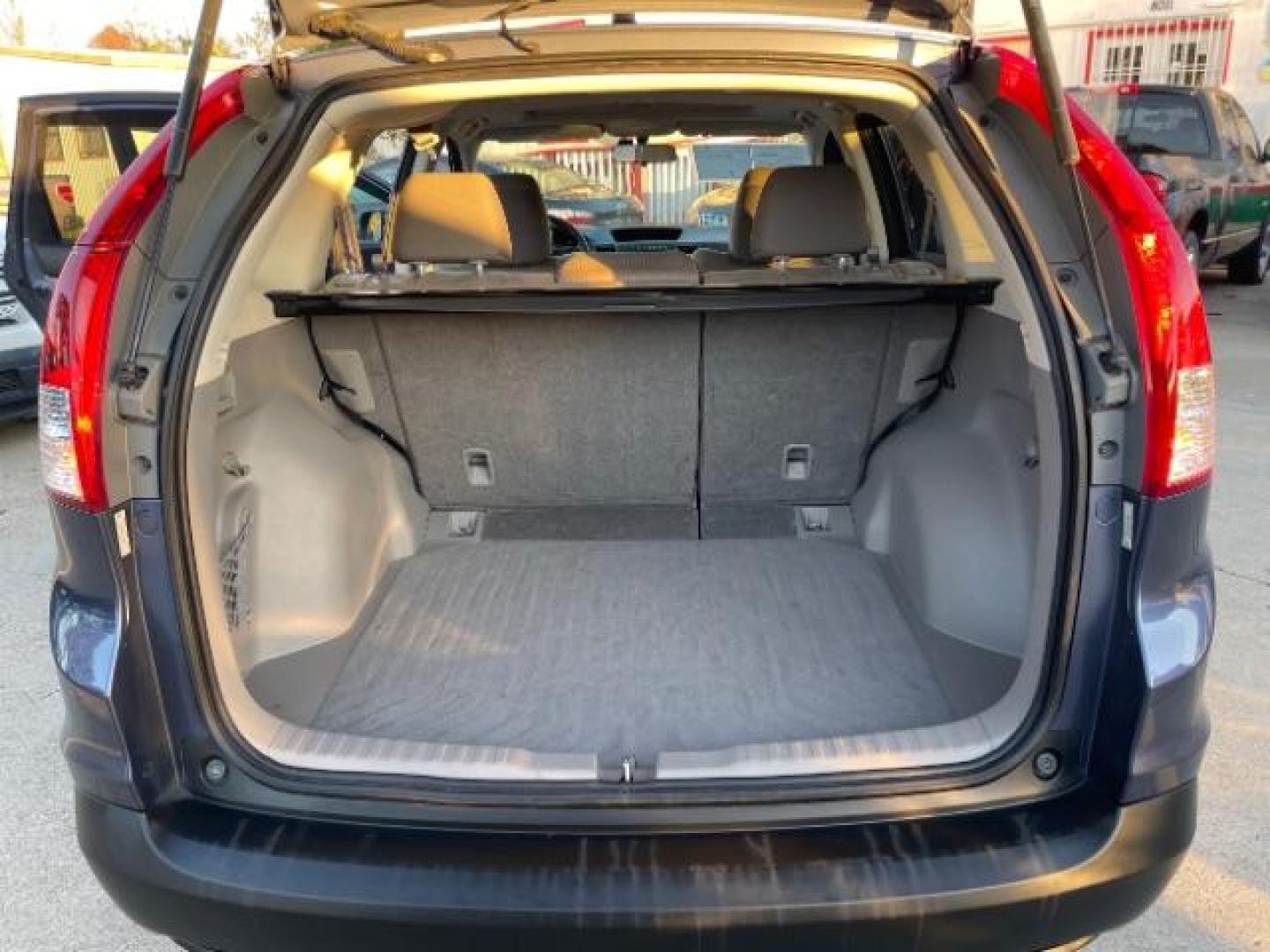2014 Twilight Blue Metallic /Gray Honda CR-V EX (2HKRM4H52EH) with an 2.4L I-4 DOHC engine, AUTOMATIC transmission, located at 7935 Gulf Freeway, Houston, 77017, (832) 266-1645, 29.684393, -95.275665 - Photo#29