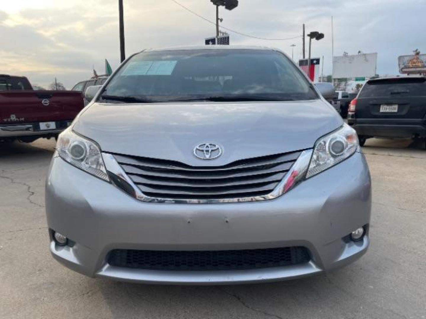 2015 Silver Sky Metallic Toyota Sienna XLE Premium Minivan 4D (5TDYK3DC1FS) with an V6, 3.5 Liter engine, Automatic, 6-Spd transmission, located at 7935 Gulf Freeway, Houston, 77017, (832) 266-1645, 29.684393, -95.275665 - Photo#1