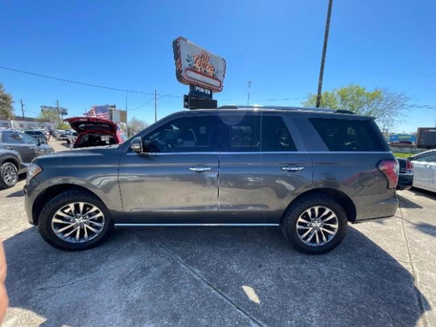 2018 Magnetic Metallic Ford Expedition Limited (1FMJU1KT1JE) with an EcoBoost 3.5L V-6 gasoline direct injection engine, AUTO. 6 SPD transmission, located at 7935 Gulf Freeway, Houston, 77017, (832) 266-1645, 29.684393, -95.275665 - Photo#5