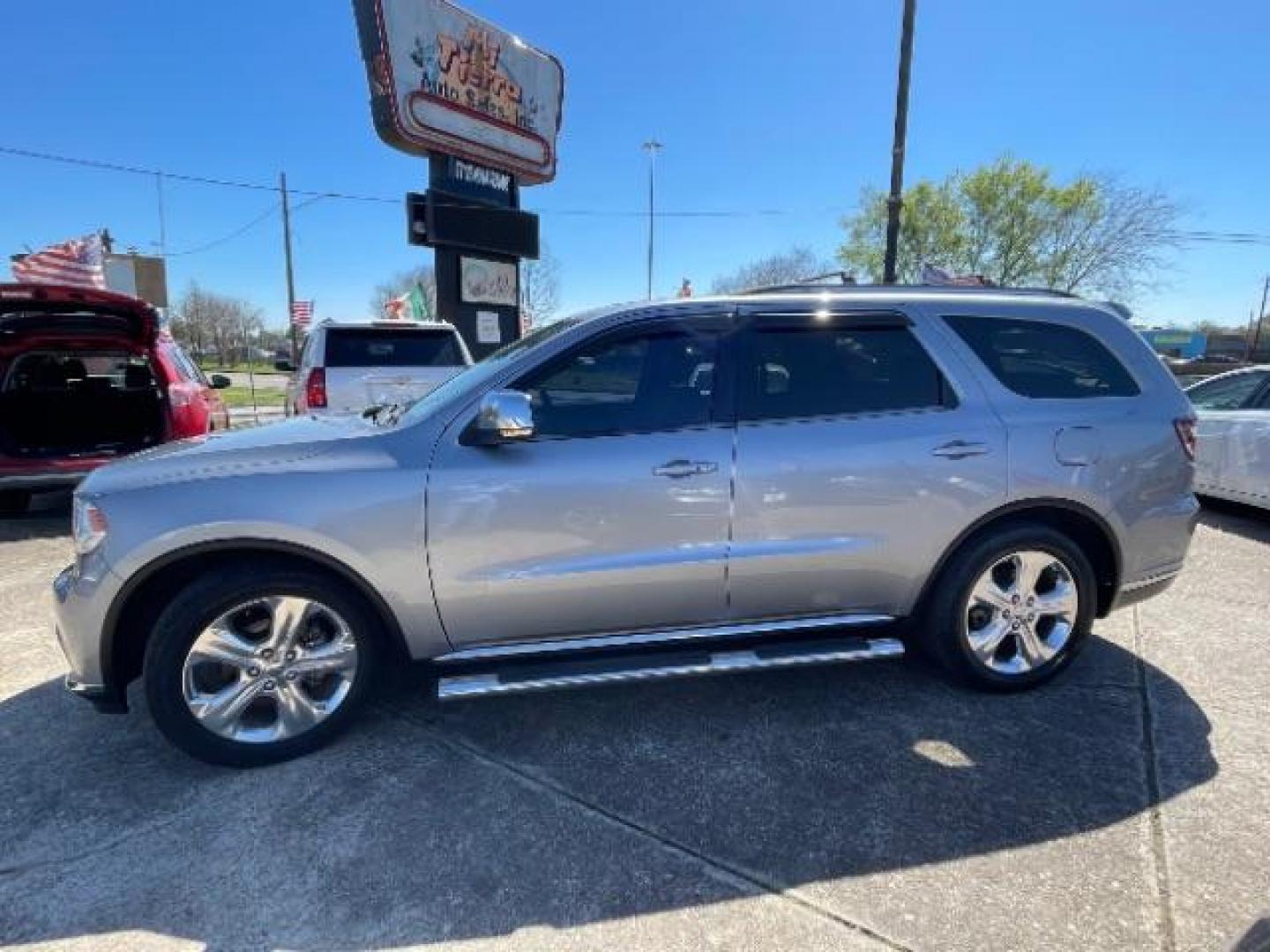 2015 Granite Crystal Metallic Clearcoat Dodge Durango Limited (1C4RDHDGXFC) with an 3.6L V-6 DOHC engine, located at 7935 Gulf Freeway, Houston, 77017, (832) 266-1645, 29.684393, -95.275665 - Photo#3