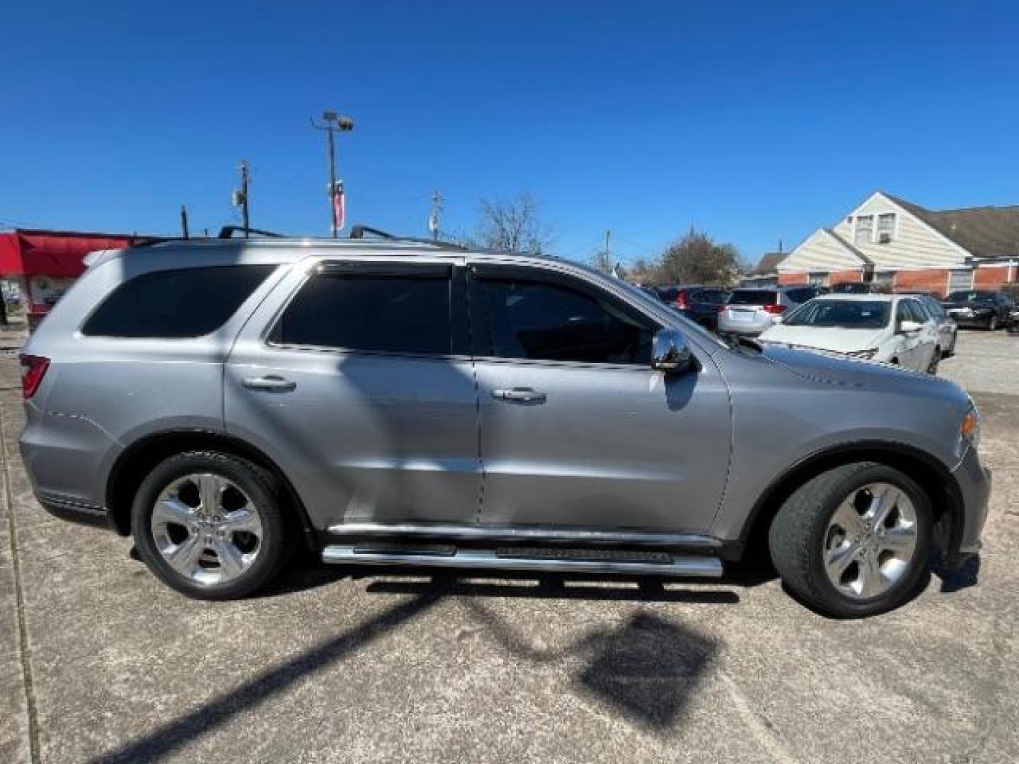 2015 Granite Crystal Metallic Clearcoat Dodge Durango Limited (1C4RDHDGXFC) with an 3.6L V-6 DOHC engine, located at 7935 Gulf Freeway, Houston, 77017, (832) 266-1645, 29.684393, -95.275665 - Photo#7