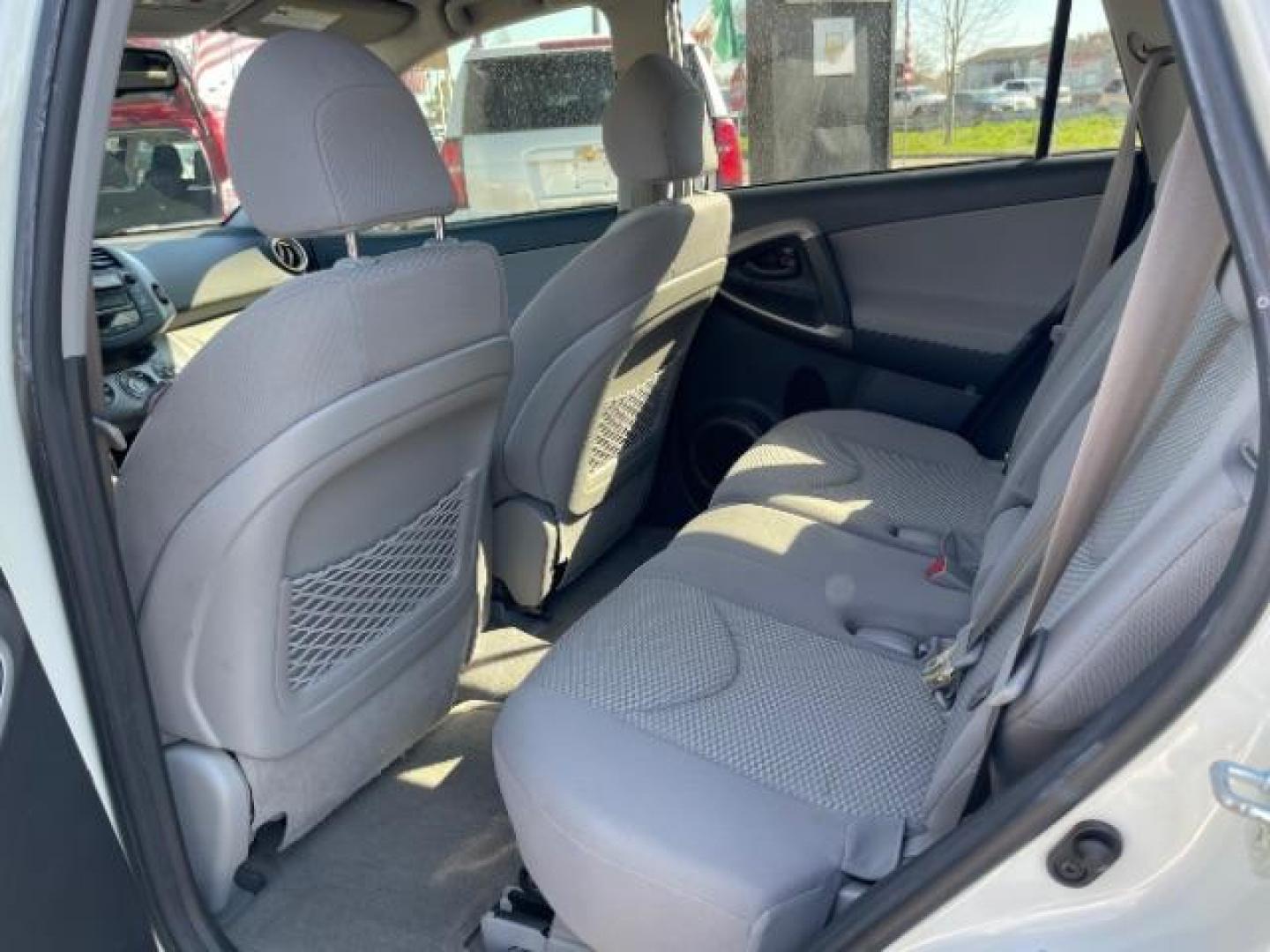 2008 Blizzard Pearl Toyota RAV4 Limited (JTMZD34V785) with an 2.4L I-4 DOHC engine, AUTOM. 4 SPD transmission, located at 7935 Gulf Freeway, Houston, 77017, (832) 266-1645, 29.684393, -95.275665 - Photo#9
