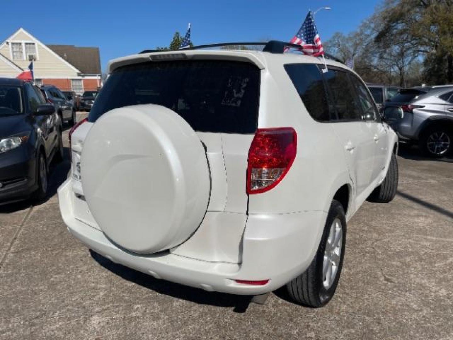 2008 Blizzard Pearl Toyota RAV4 Limited (JTMZD34V785) with an 2.4L I-4 DOHC engine, AUTOM. 4 SPD transmission, located at 7935 Gulf Freeway, Houston, 77017, (832) 266-1645, 29.684393, -95.275665 - Photo#6