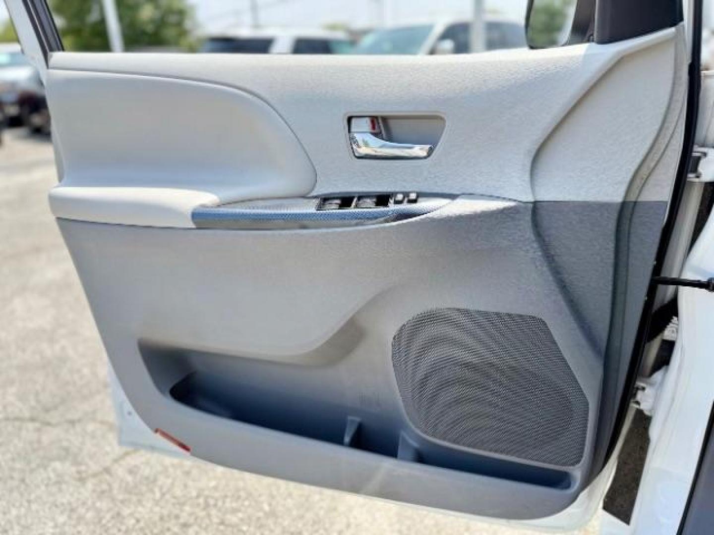 2014 Super White /Light Gray Toyota Sienna FWD 7-Passenger V6 (5TDXK3DC4ES) with an 3.5L V6 EFI DOHC 24V engine, 5-Speed Automatic transmission, located at 4545 Spencer Hwy., Pasadena, 77504, (832) 266-1645, 29.666037, -95.173775 - Photo#11