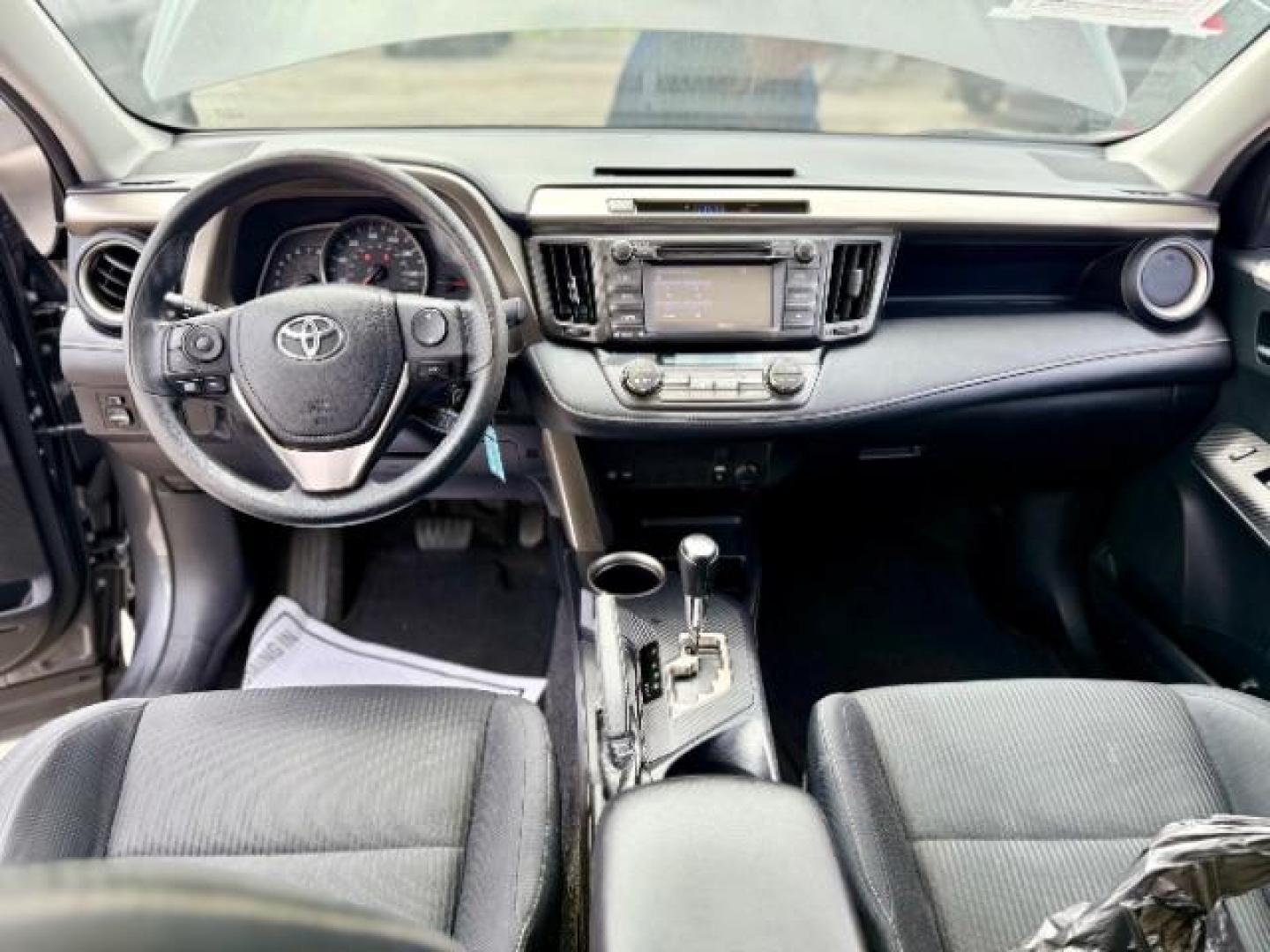 2015 Magnetic Gray Metallic /BLACK TOYOTA RAV4 XLE (2T3WFREVOFW) with an 2.5 L engine, AUTO transmission, located at 4545 Spencer Hwy., Pasadena, 77504, (832) 266-1645, 29.666037, -95.173775 - Photo#4