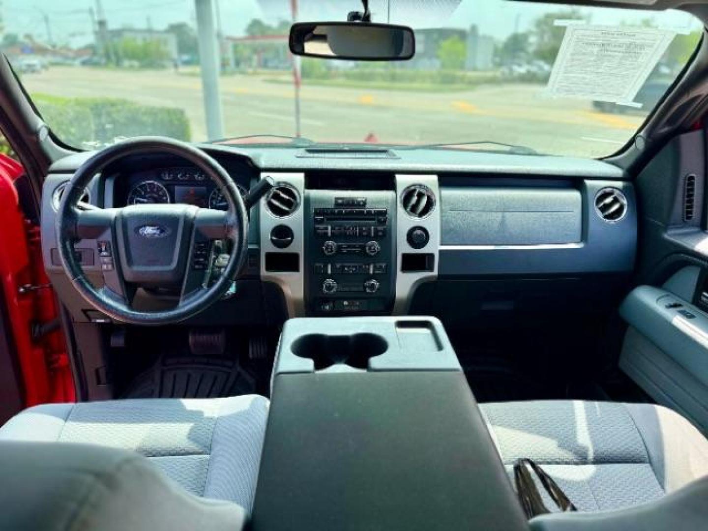 2012 red /BLACK FORD F150 XLT (1FTFW1CFOCK) , located at 4545 Spencer Hwy., Pasadena, 77504, (832) 266-1645, 29.666037, -95.173775 - Photo#5