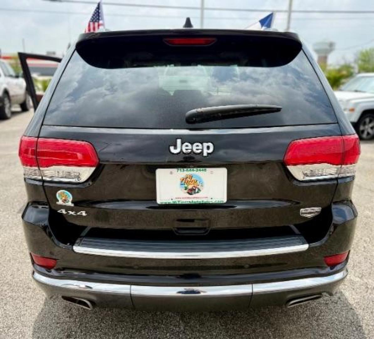 2015 Brilliant Black Crystal Pearlcoat /Black/Dark Sienna Brown Jeep Grand Cherokee Summit (1C4RJFJG4FC) with an 3.6L V-6 DOHC engine, located at 4545 Spencer Hwy., Pasadena, 77504, (832) 266-1645, 29.666037, -95.173775 - Photo#2