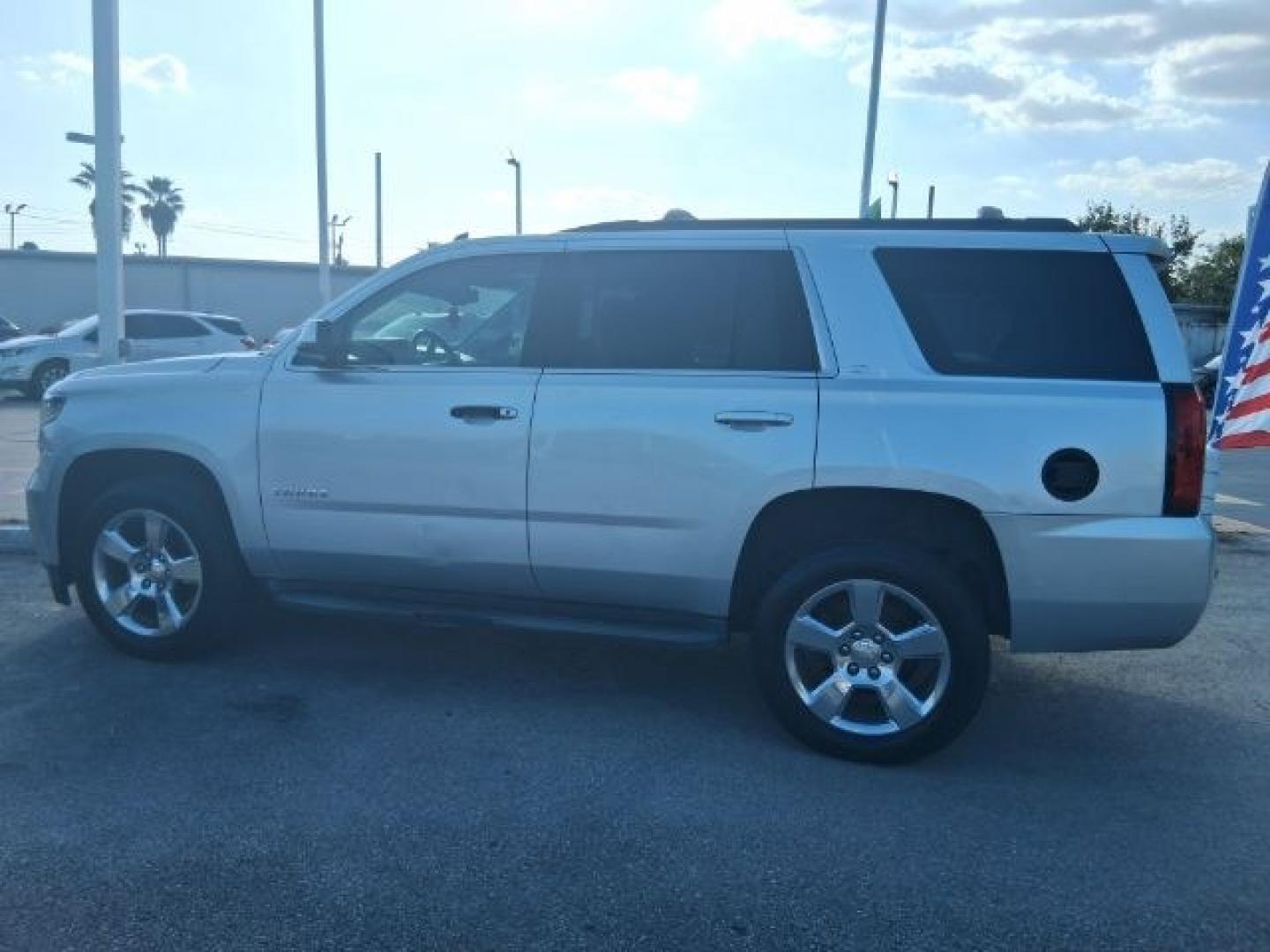 2015 Silver Ice Metallic /Jet Black Chevrolet Tahoe LT (1GNSKBKC9FR) with an EcoTec3 5.3L V-8 gas engine, located at 4545 Spencer Hwy., Pasadena, 77504, (832) 266-1645, 29.666037, -95.173775- Photo#5