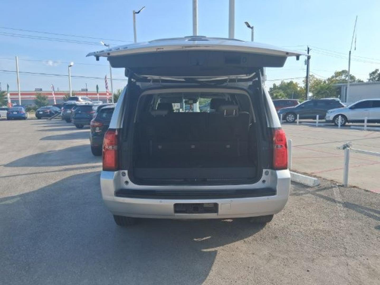 2015 Silver Ice Metallic /Jet Black Chevrolet Tahoe LT (1GNSKBKC9FR) with an EcoTec3 5.3L V-8 gas engine, located at 4545 Spencer Hwy., Pasadena, 77504, (832) 266-1645, 29.666037, -95.173775- Photo#7