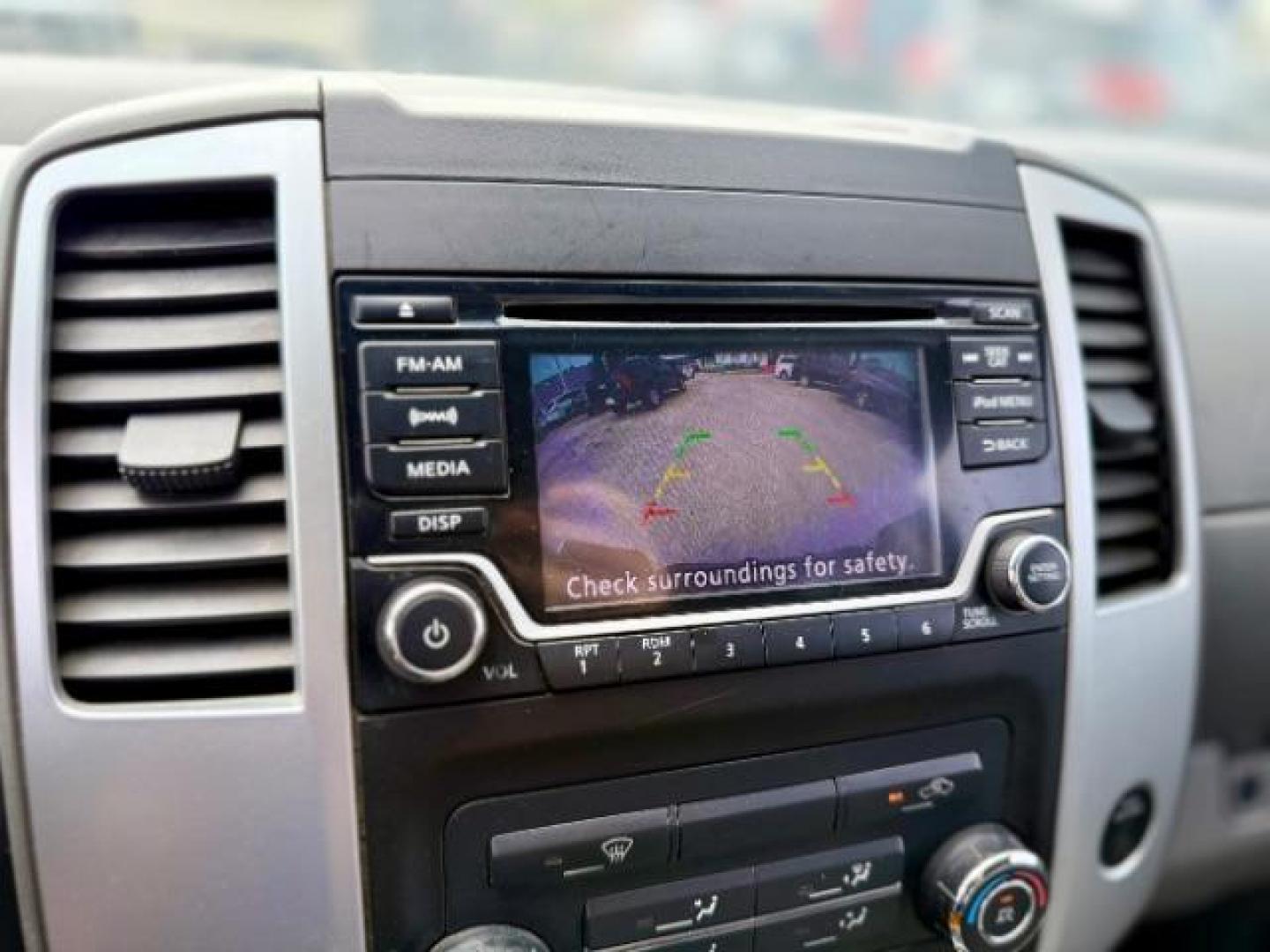 2018 Glacier White /Beige Nissan Frontier SV (1N6AD0EV8JN) with an VQ 4L V-6 DOHC engine, located at 4545 Spencer Hwy., Pasadena, 77504, (832) 266-1645, 29.666037, -95.173775 - Photo#11