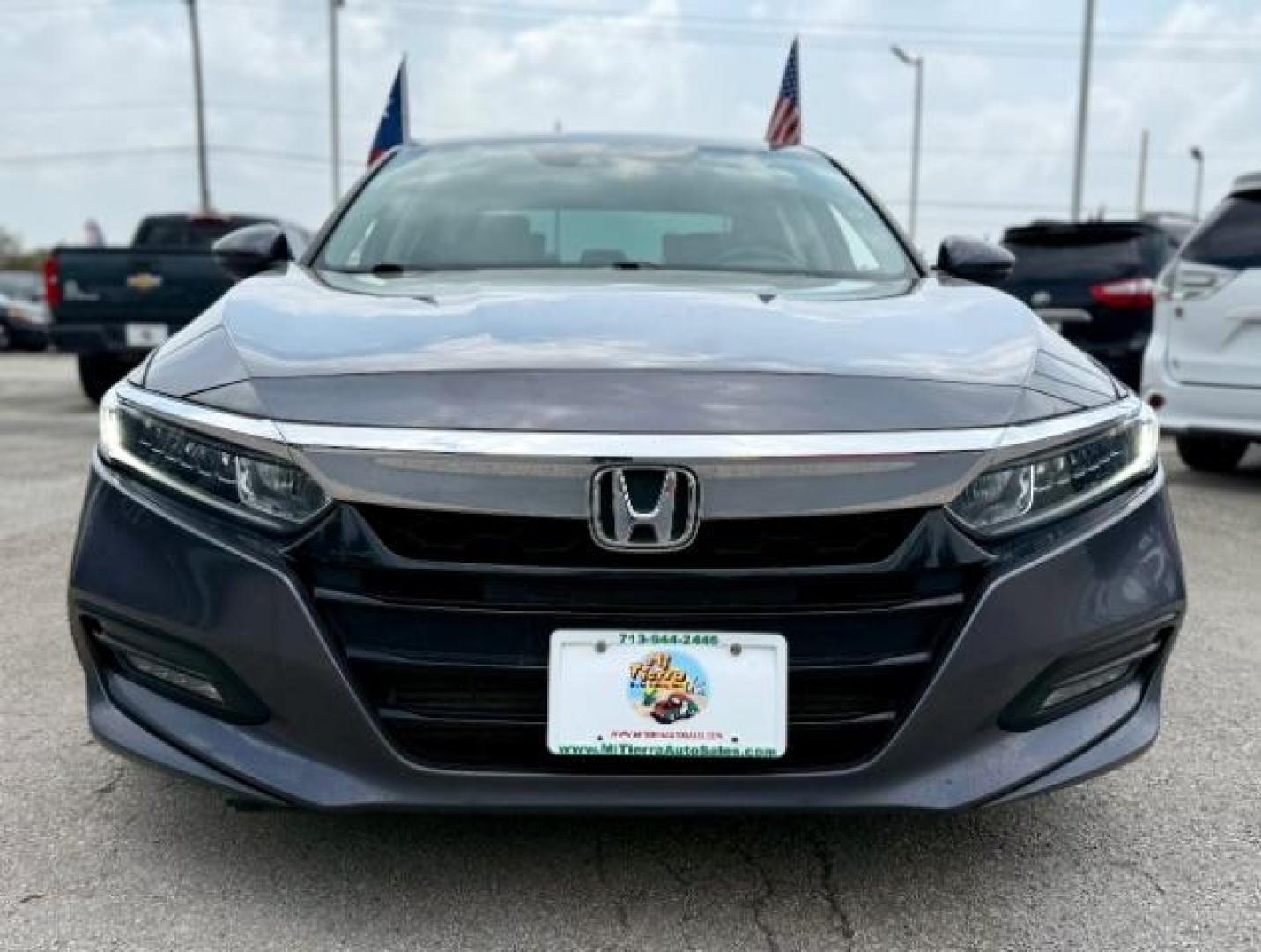 2018 Lunar Silver Metalli /Black, leather Honda Accord EX-L CVT (1HGCV1F53JA) with an 1.5L L4 DOHC 16V TUR engine, Continuously Variabl transmission, located at 4545 Spencer Hwy., Pasadena, 77504, (832) 266-1645, 29.666037, -95.173775 - Photo#1