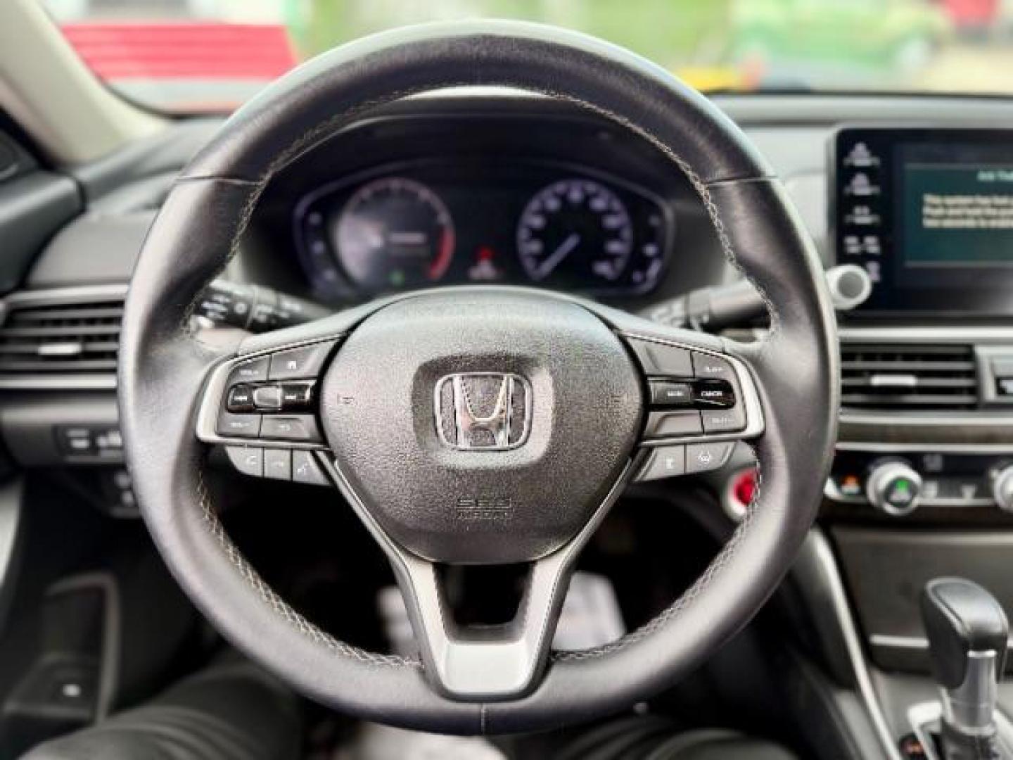 2018 Lunar Silver Metalli /Black, leather Honda Accord EX-L CVT (1HGCV1F53JA) with an 1.5L L4 DOHC 16V TUR engine, Continuously Variabl transmission, located at 4545 Spencer Hwy., Pasadena, 77504, (832) 266-1645, 29.666037, -95.173775 - Photo#7