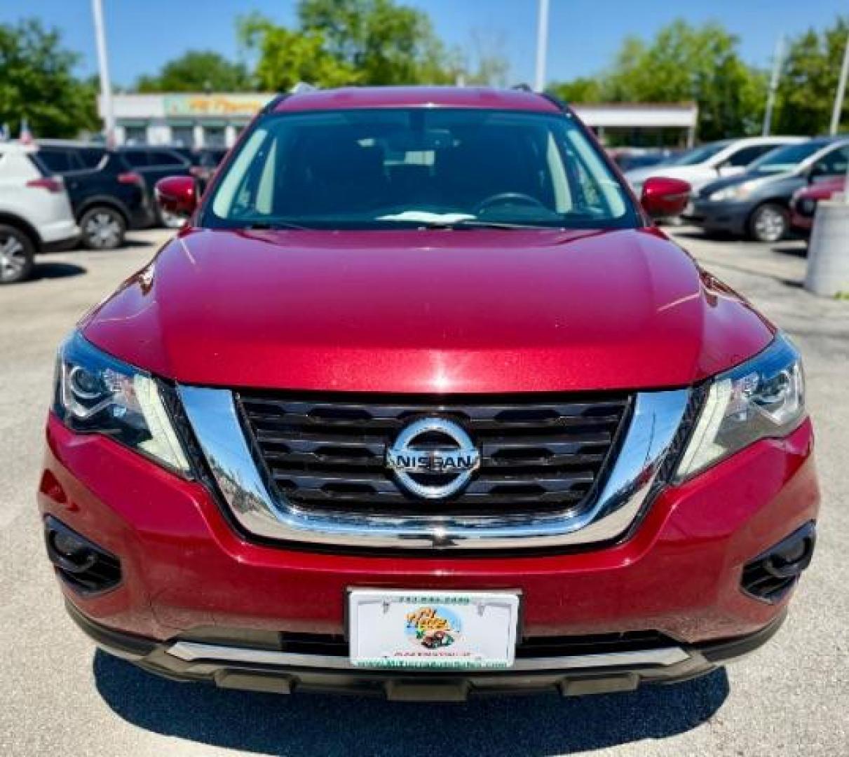 2018 Nissan Pathfinder SV (5N1DR2MM7JC) with an 3.5L V-6 gasoline direct injection engine, located at 4545 Spencer Hwy., Pasadena, 77504, (832) 266-1645, 29.666037, -95.173775 - Photo#1