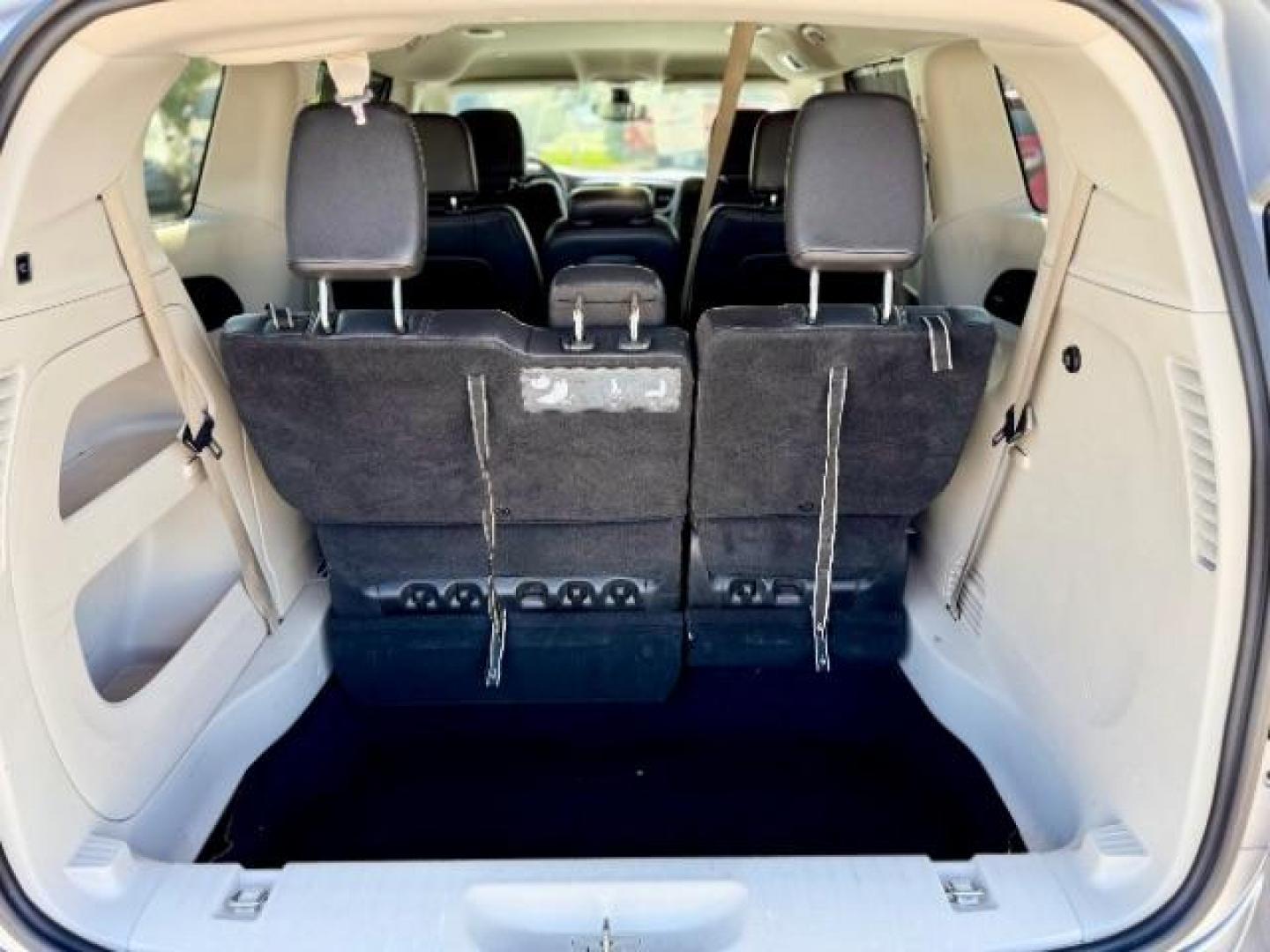 2017 Chrysler Pacifica Touring-L Plus (2C4RC1EG5HR) , located at 4545 Spencer Hwy., Pasadena, 77504, (832) 266-1645, 29.666037, -95.173775 - Photo#15