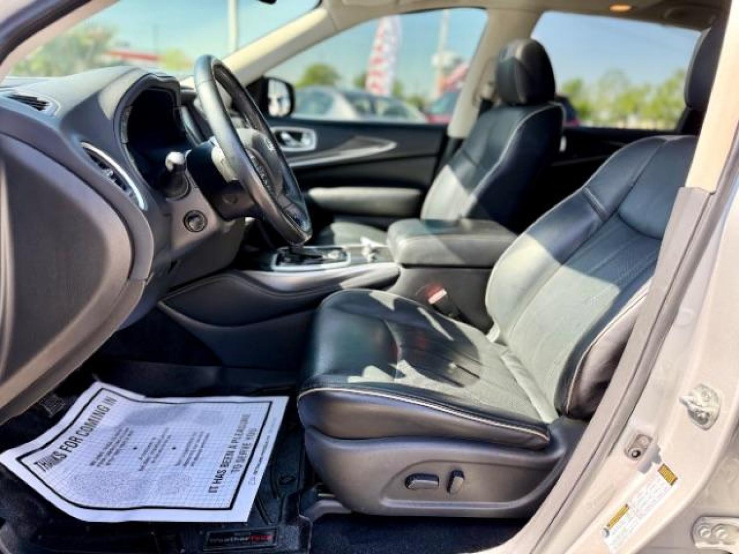 2018 INFINITI QX60 QX60 (5N1DL0MM5JC) , located at 4545 Spencer Hwy., Pasadena, 77504, (832) 266-1645, 29.666037, -95.173775 - Photo#10