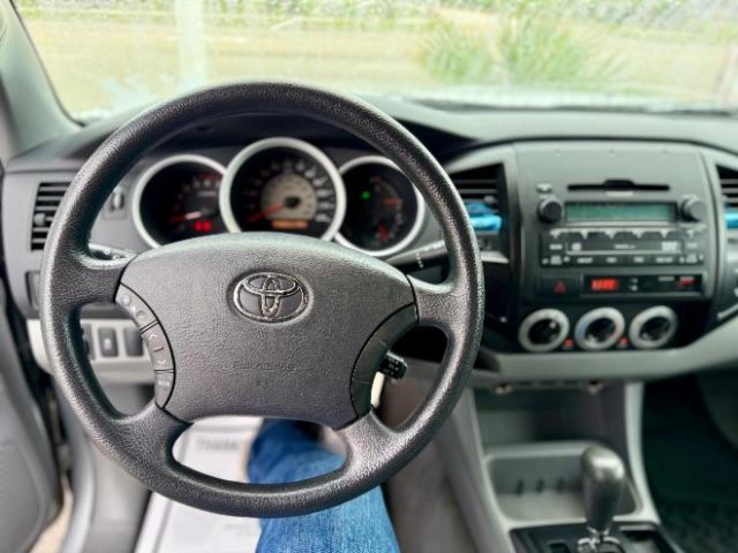 2009 SILVER /GRAY Toyota Tacoma LL (5TETX22N99Z) , located at 4545 Spencer Hwy., Pasadena, 77504, (832) 266-1645, 29.666037, -95.173775 - Photo#5