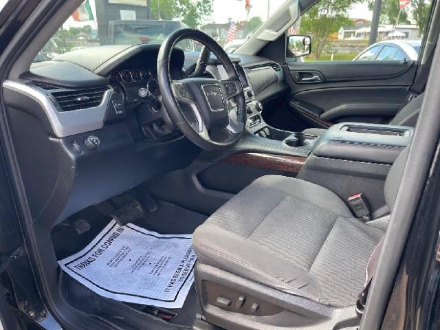 2016 Onyx Black GMC Yukon XL SLE (1GKS1FKC6GR) with an EcoTec3 5.3L V-8 gasoline direct injection engine, located at 7935 Gulf Freeway, Houston, 77017, (832) 266-1645, 29.684393, -95.275665 - Photo#8
