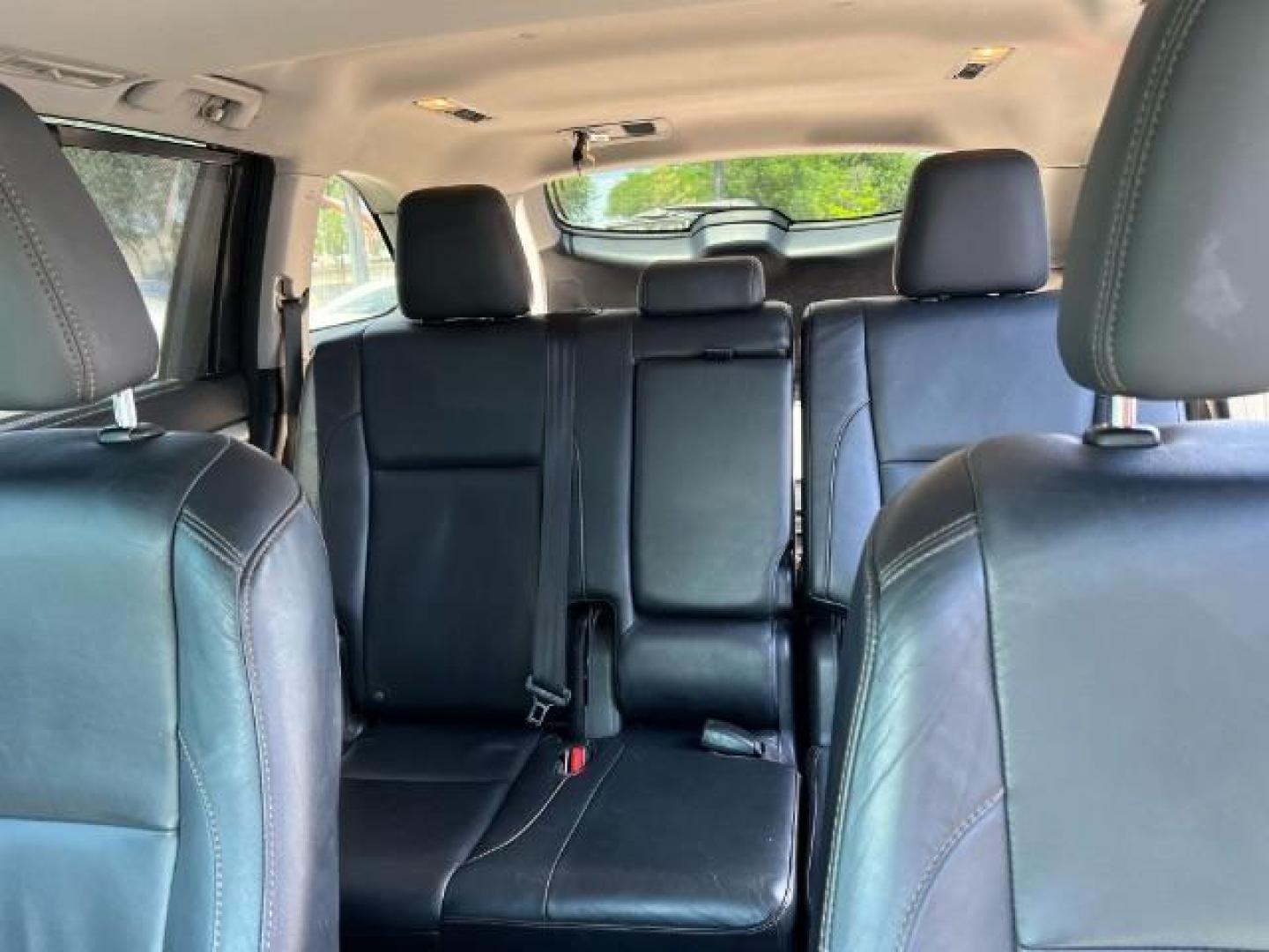 2014 Blizzard Pearl Toyota Highlander XLE V6 (5TDKKRFH8ES) with an 3.5L V-6 DOHC engine, located at 7935 Gulf Freeway, Houston, 77017, (832) 266-1645, 29.684393, -95.275665 - Photo#11