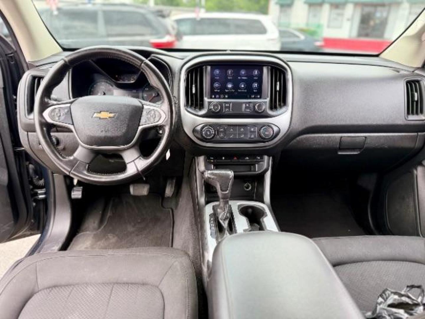 2020 Satin Steel Metallic /Jet Black Chevrolet Colorado 2WD Crew Cab Short Box LT (1GCGSCEA8L1) with an 2.5L I-4 gasoline direct injection engine, located at 4545 Spencer Hwy., Pasadena, 77504, (832) 266-1645, 29.666037, -95.173775 - Photo#5
