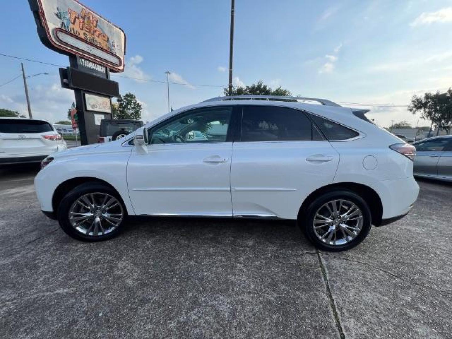 2014 Starfire Pearl /BLACK Lexus RX 350 FWD (JTJZK1BAXE2) with an 3.5L V6 DOHC 24V engine, 5-Speed Automatic transmission, located at 7935 Gulf Freeway, Houston, 77017, (832) 266-1645, 29.684393, -95.275665 - Photo#3