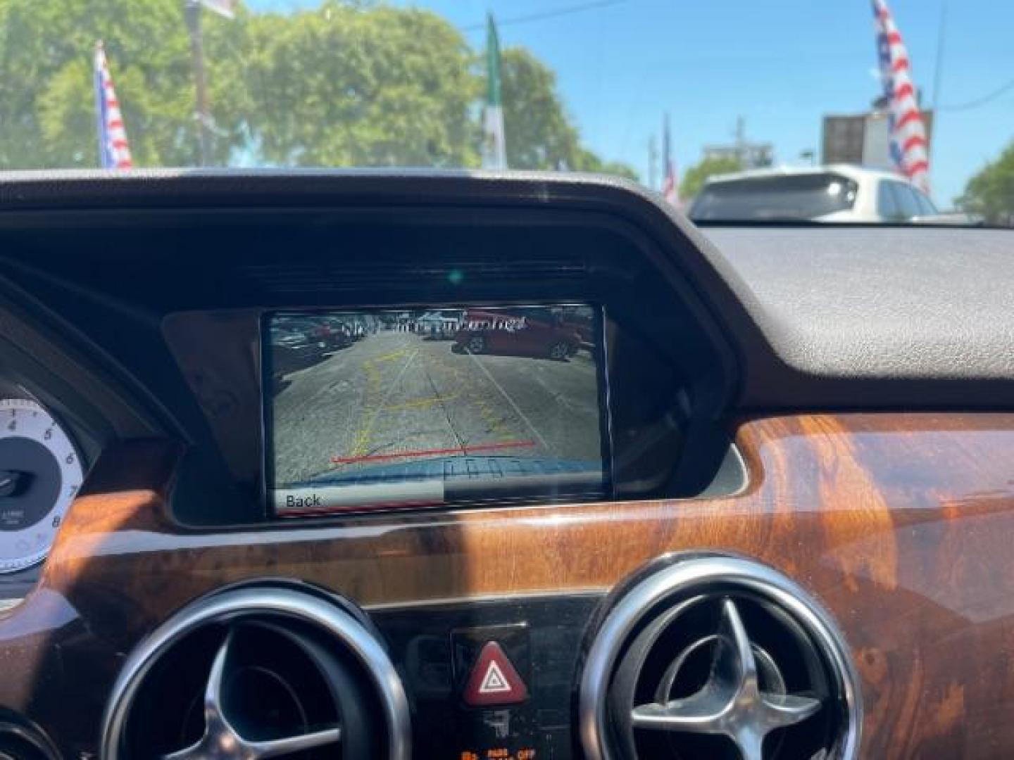 2015 Dolomite Brown Metallic Mercedes-Benz GLK-Class GLK350 (WDCGG5HB7FG) with an 3.5L V6 DOHC 24V engine, 7-Speed Automatic transmission, located at 7935 Gulf Freeway, Houston, 77017, (832) 266-1645, 29.684393, -95.275665 - Photo#12