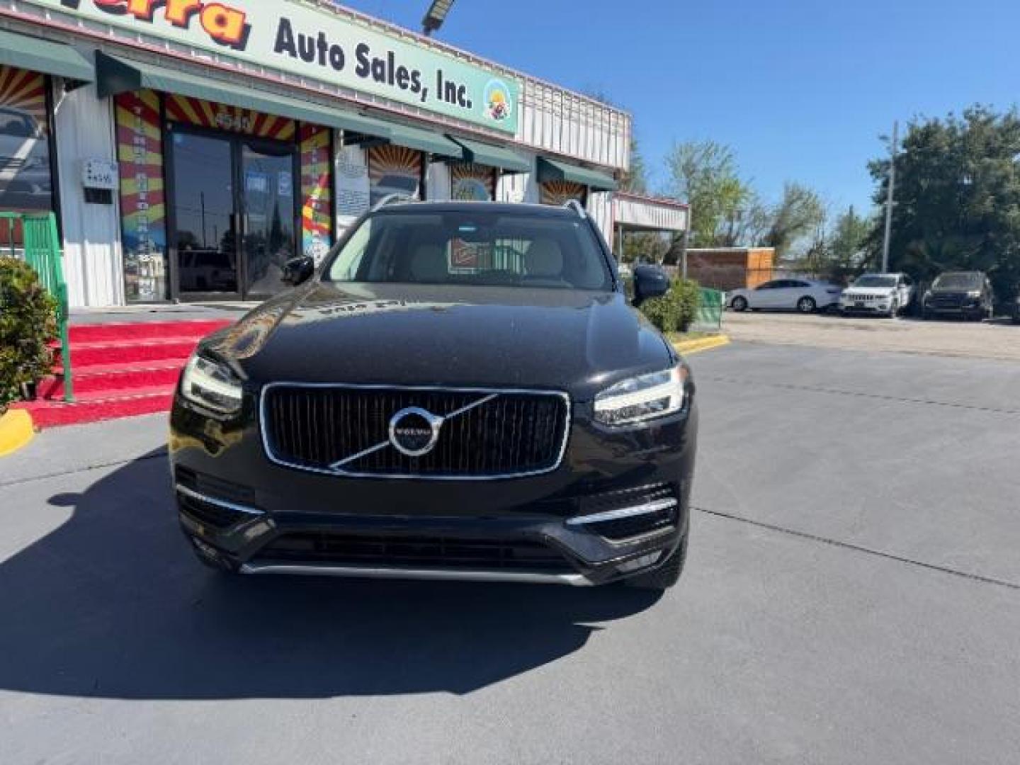 2017 Onyx Black Metallic /Charcoal Volvo XC90 T5 Momentum (YV4102KK8H1) with an Drive-E 2L I-4 gasoline direct injection engine, located at 4545 Spencer Hwy., Pasadena, 77504, (832) 266-1645, 29.666037, -95.173775 - Photo#1