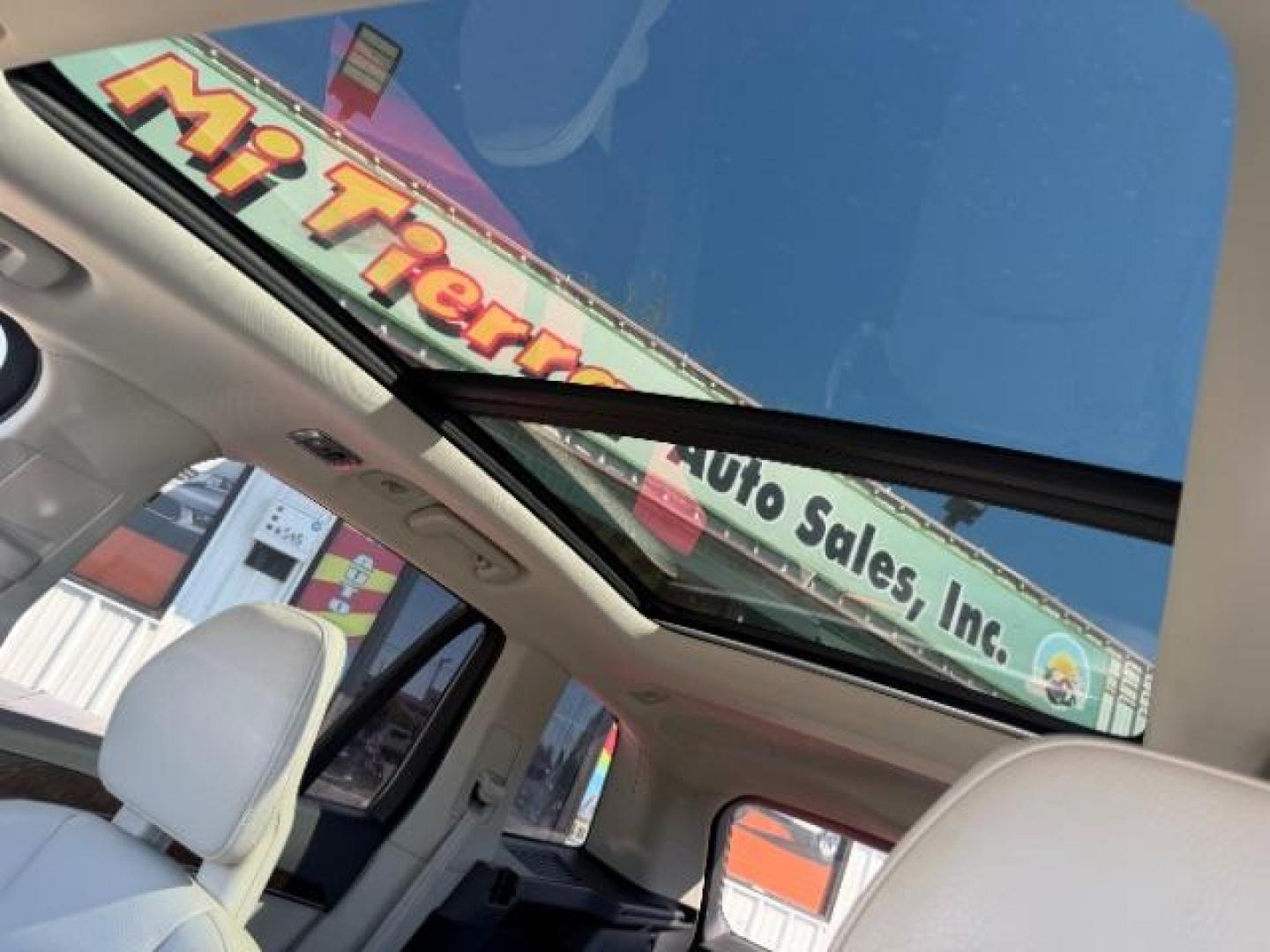 2017 Onyx Black Metallic /Charcoal Volvo XC90 T5 Momentum (YV4102KK8H1) with an Drive-E 2L I-4 gasoline direct injection engine, located at 4545 Spencer Hwy., Pasadena, 77504, (832) 266-1645, 29.666037, -95.173775 - Photo#15