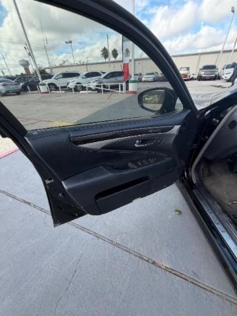 2014 BLACK /BLACK Lexus LS 460 LS460 (JTHBL5EFXE5) , located at 4545 Spencer Hwy., Pasadena, 77504, (832) 266-1645, 29.666037, -95.173775 - Photo#8