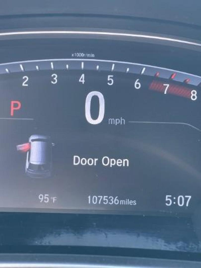 2019 Platinum White Pearl Honda CR-V EX-L (5J6RW1H89KA) with an 1.5L I-4 gasoline direct injection engine, located at 7935 Gulf Freeway, Houston, 77017, (832) 266-1645, 29.684393, -95.275665 - Photo#12
