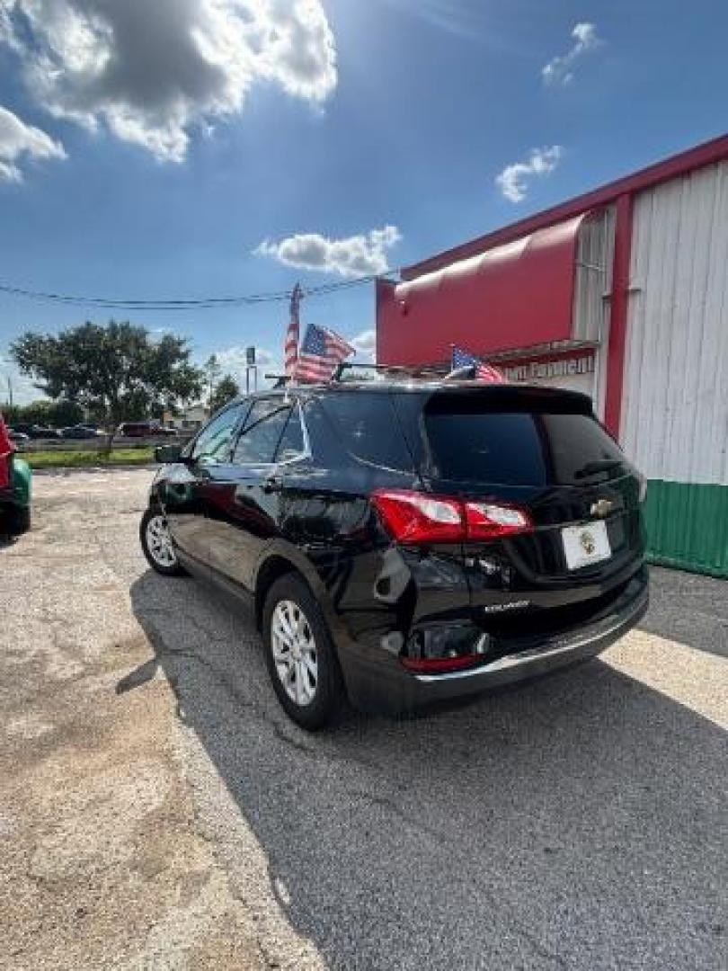 2018 Mosaic Black Metallic Chevrolet Equinox LT (2GNAXJEV6J6) with an 1.5L I-4 gasoline direct injection engine, located at 7935 Gulf Freeway, Houston, 77017, (832) 266-1645, 29.684393, -95.275665 - Photo#4