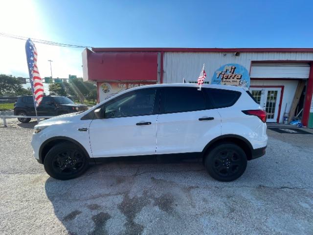 photo of 2019 Ford Escape S