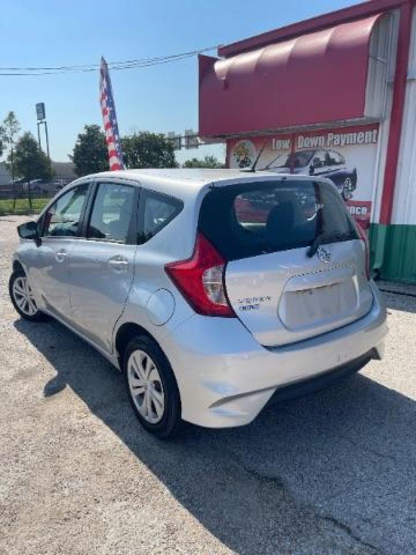 2017 Brilliant Silver Nissan Versa Note SV (3N1CE2CP6HL) with an 1.6L I-4 DOHC engine, located at 7935 Gulf Freeway, Houston, 77017, (832) 266-1645, 29.684393, -95.275665 - Photo#4