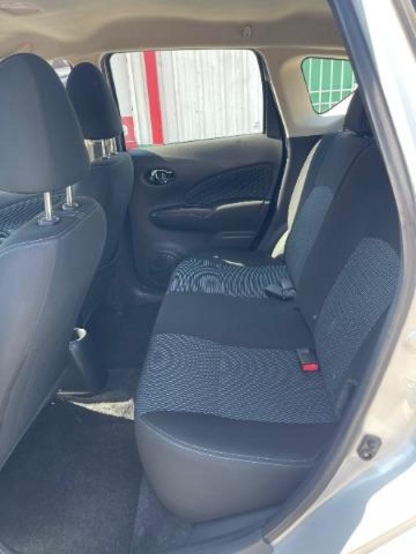 2017 Brilliant Silver Nissan Versa Note SV (3N1CE2CP6HL) with an 1.6L I-4 DOHC engine, located at 7935 Gulf Freeway, Houston, 77017, (832) 266-1645, 29.684393, -95.275665 - Photo#9